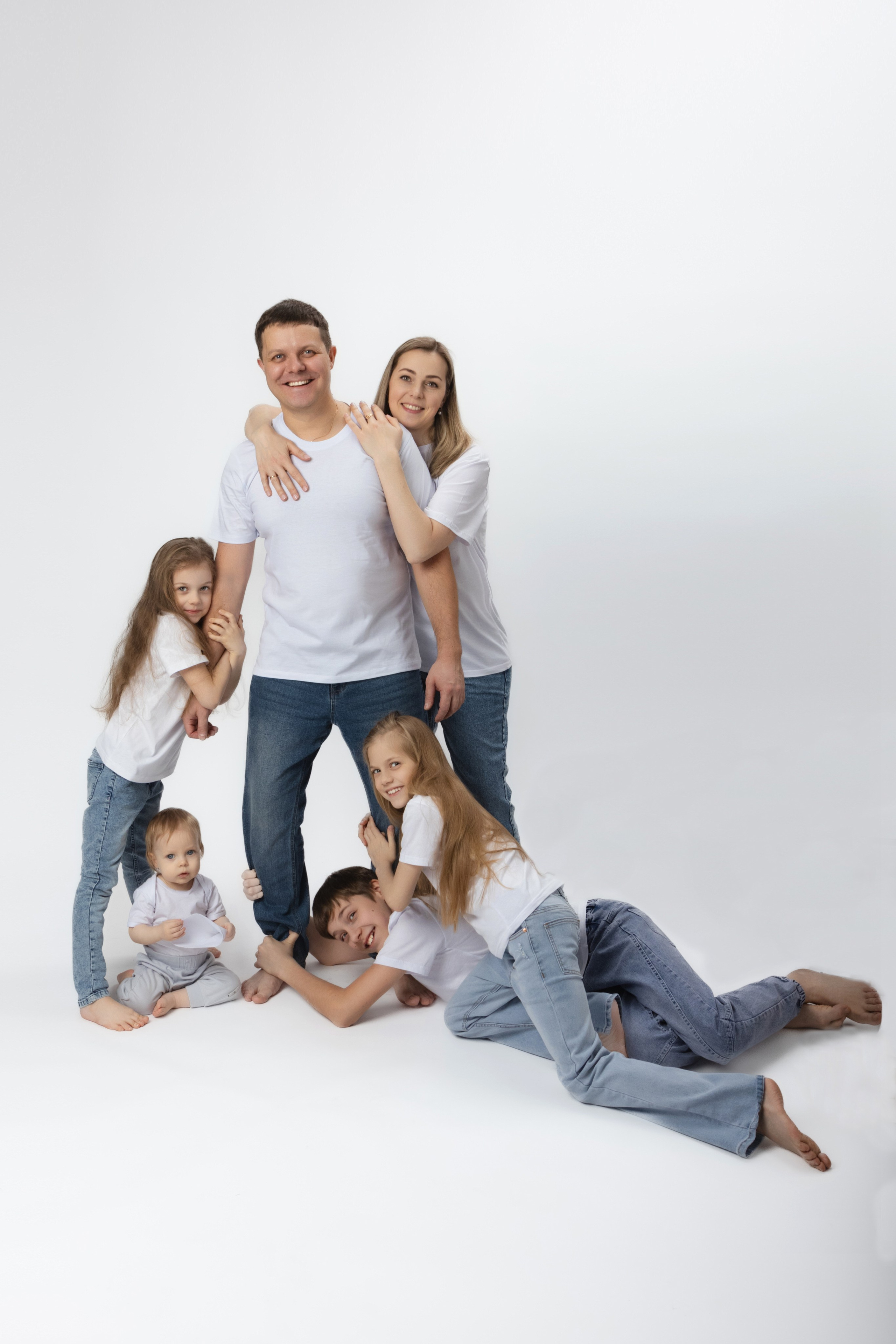 Семейные съемки в фото студии. Фотограф Видеограф Игорь Никулин Москва Балашиха