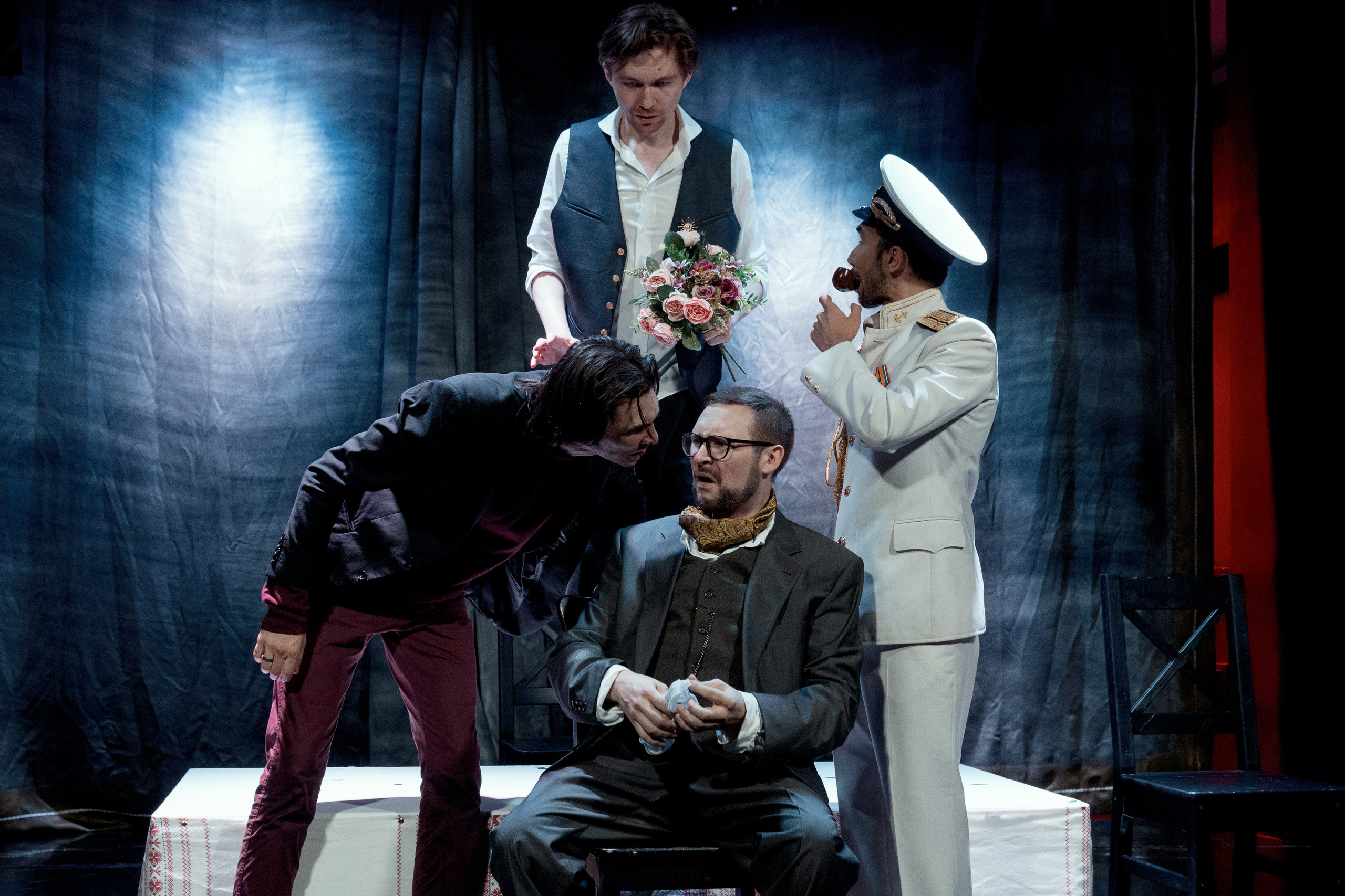 Спектакль «Женитьба». Репортажный и портретный фотограф Андрей Гаровский