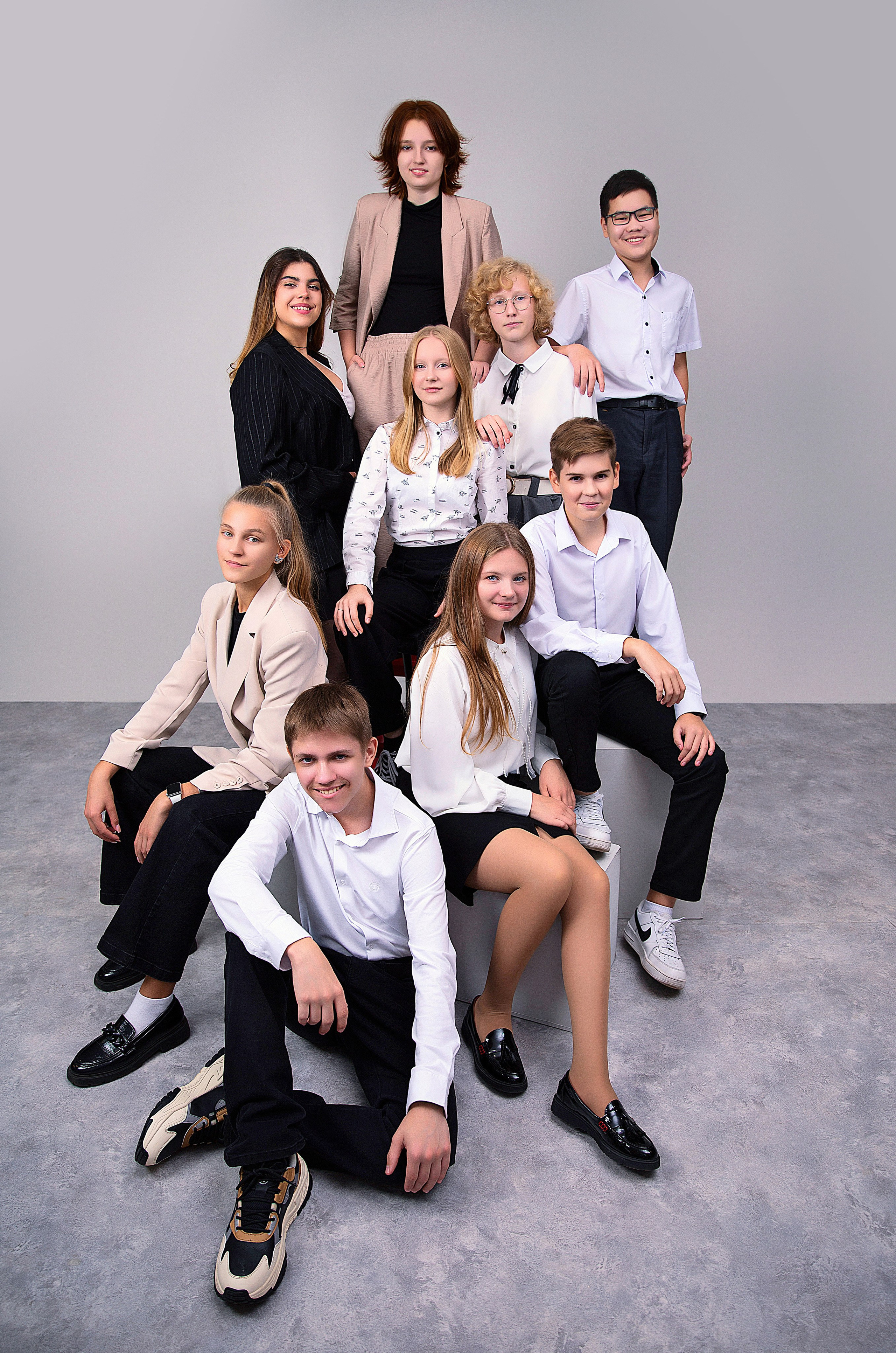 Выпускные фотосессии. Детский школьный фотограф в Кемерово Зиновьева Екатерина