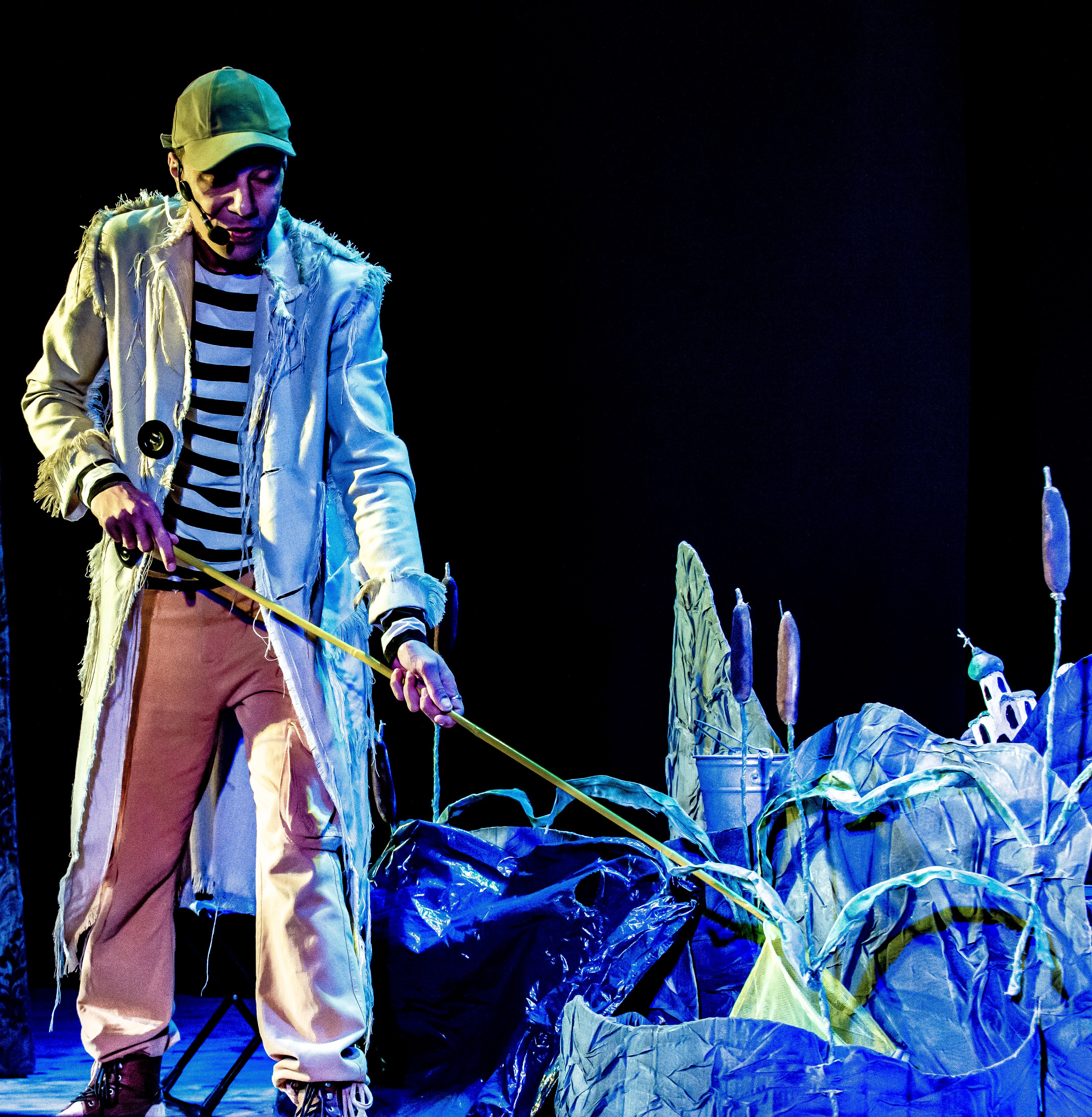 Спектакль театра Саквояж Лягушка путешествиница. Фотограф в Сочи Юрий Шептаев