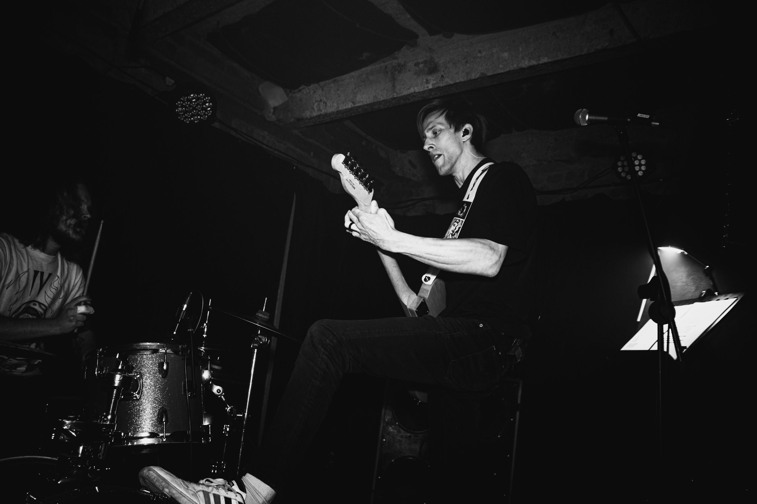 Laugar & Шумы Штормовых Широт & Пожары На Дальнем Севере 11.10.2025. Репортажный фотограф в Москве Legiodot