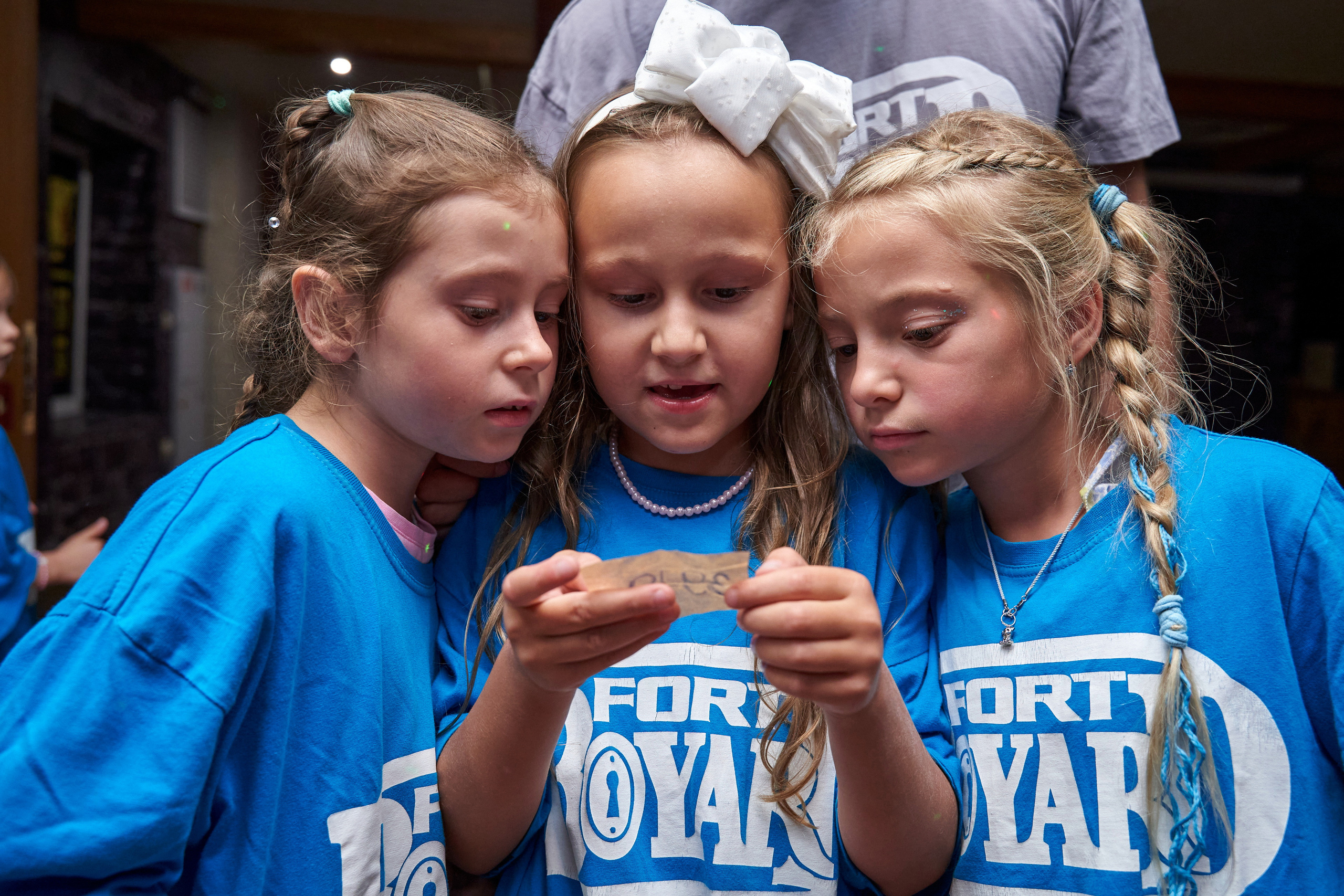 Дети проходят квест Пермь