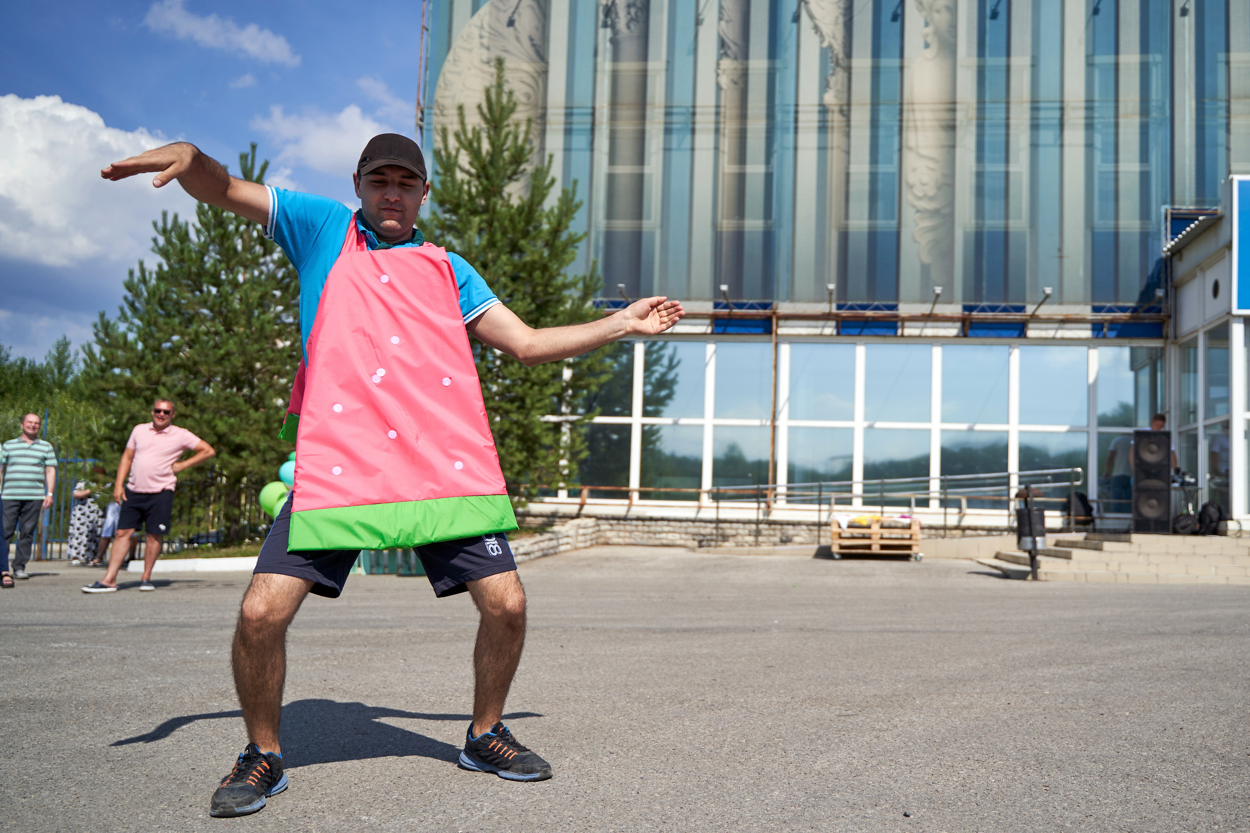 Фотограф на корпоратив в Перми. Праздничный фотограф Дмитрий Трифонов