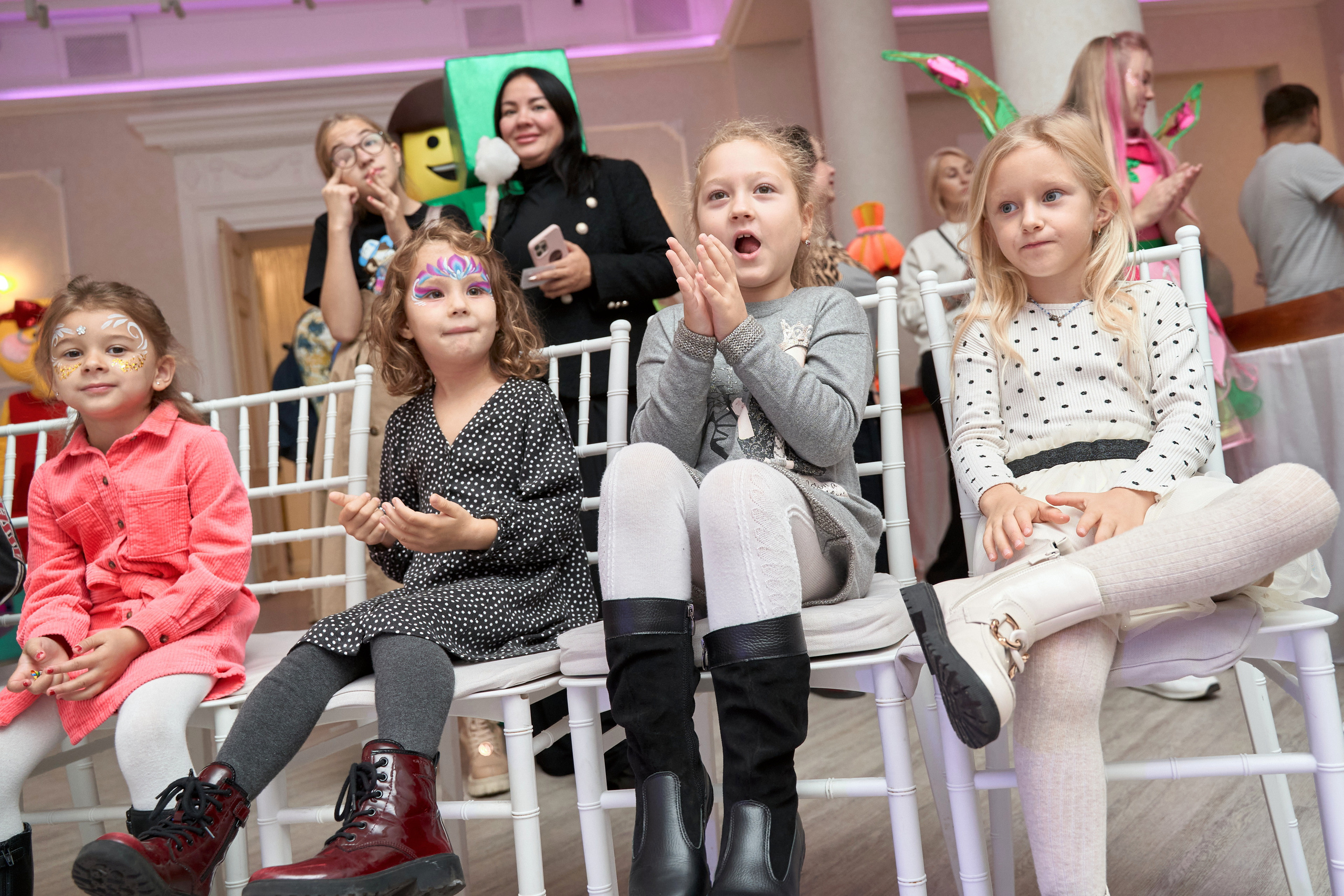 Дети отмечают праздник Пермь