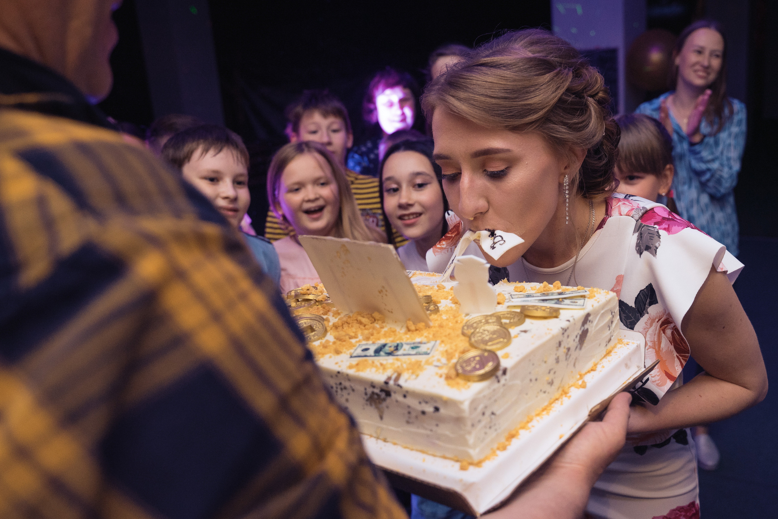 Фотограф на выпускной в Перми. Праздничный фотограф Дмитрий Трифонов