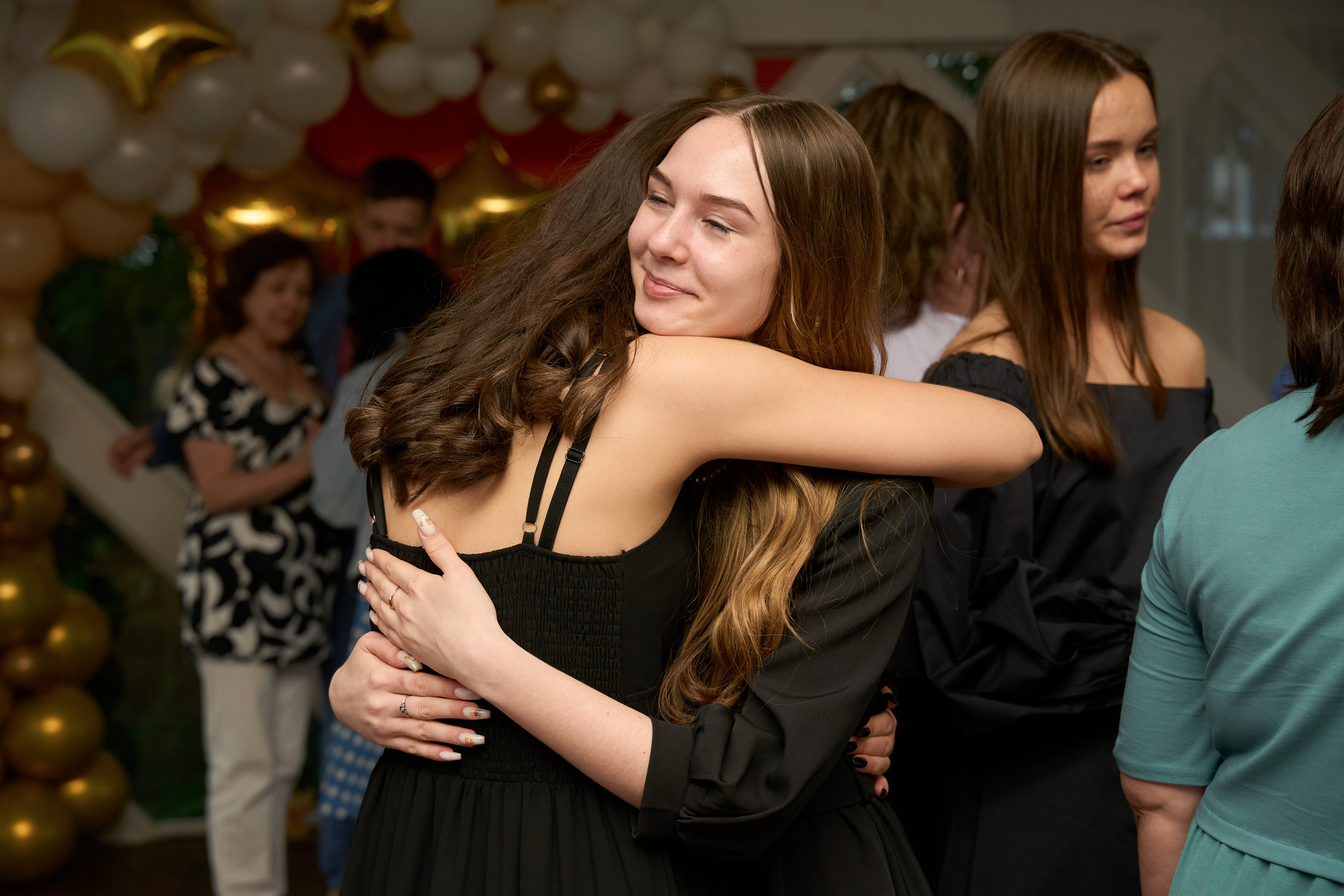 Фотограф на выпускной в Перми. Праздничный фотограф Дмитрий Трифонов