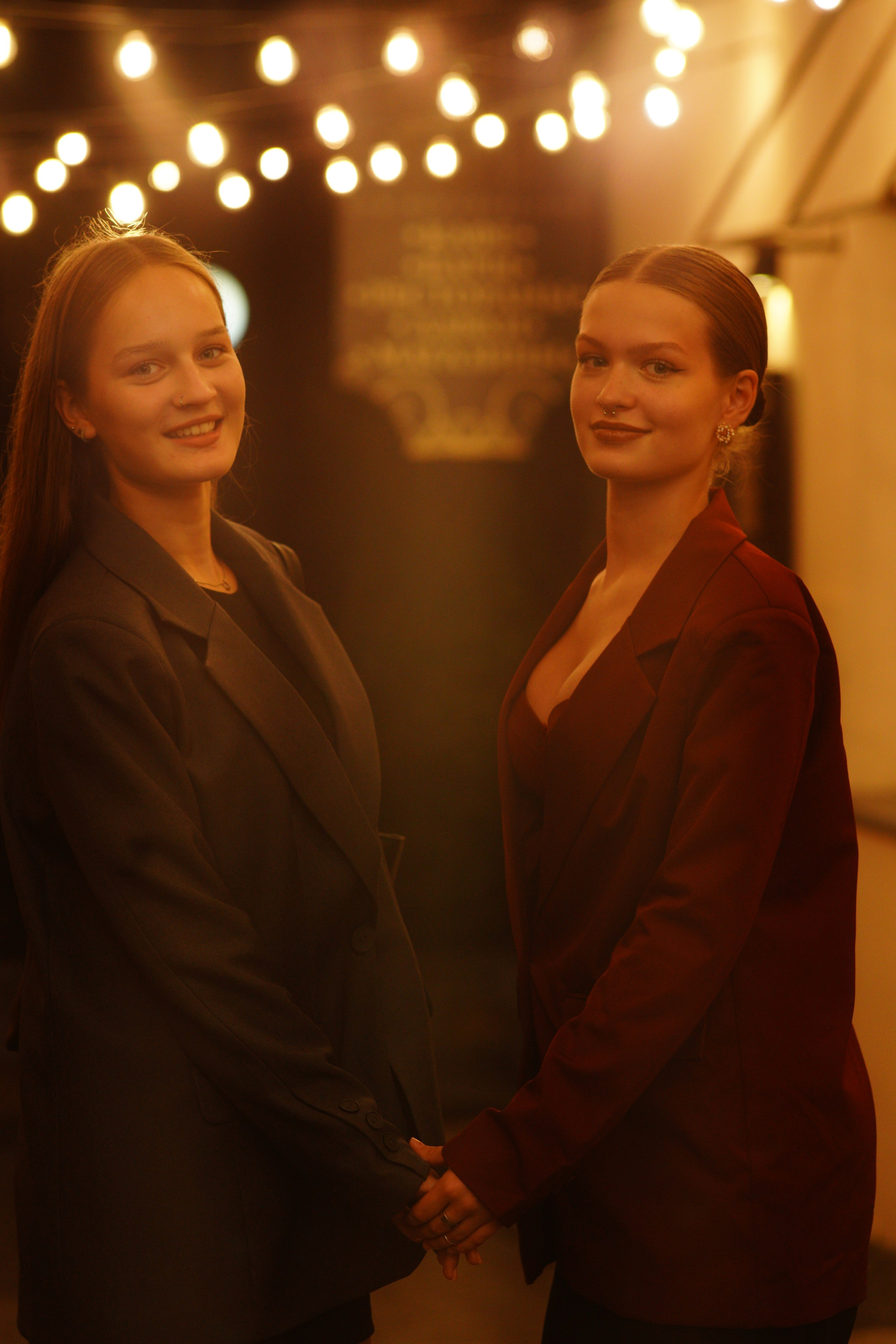 красотки вечером