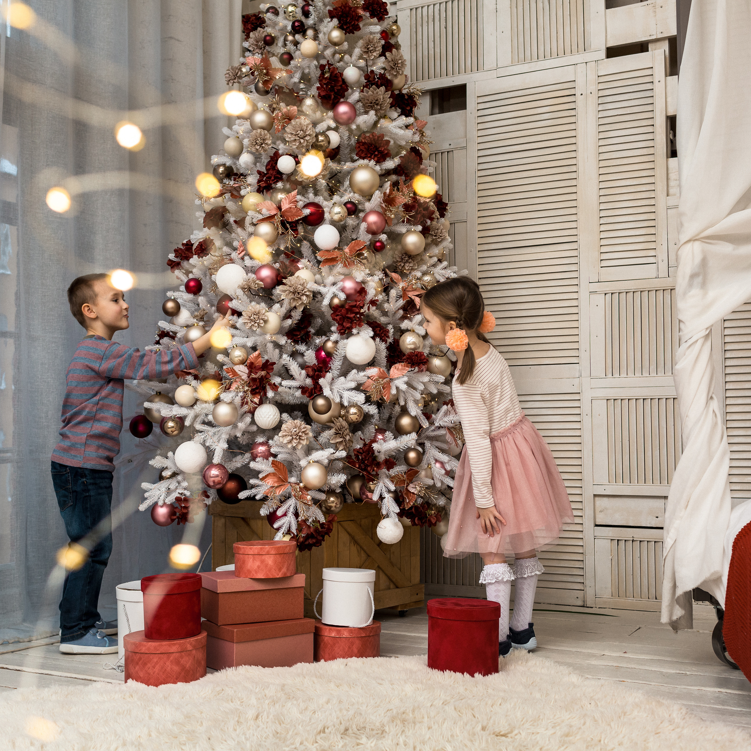 Новогодняя фотосессия в студии. Ирина Носова - семейный и детский фотограф