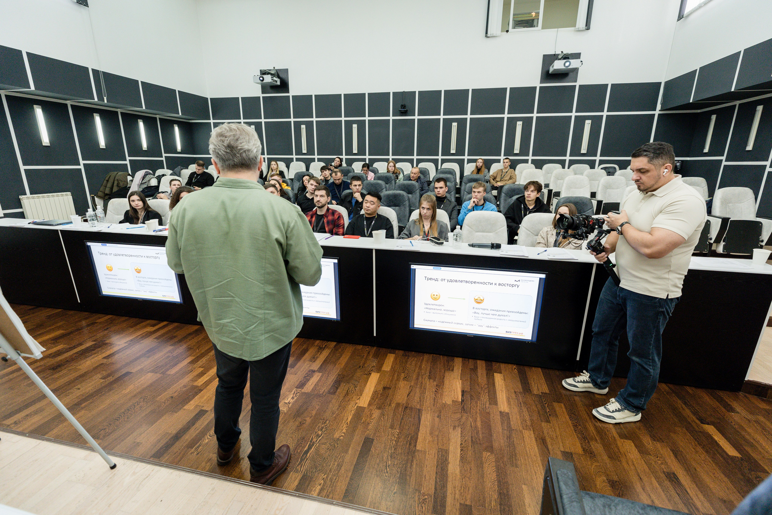 Социальное. Детский фотограф видеограф в Хабаровске Михаил Орлов