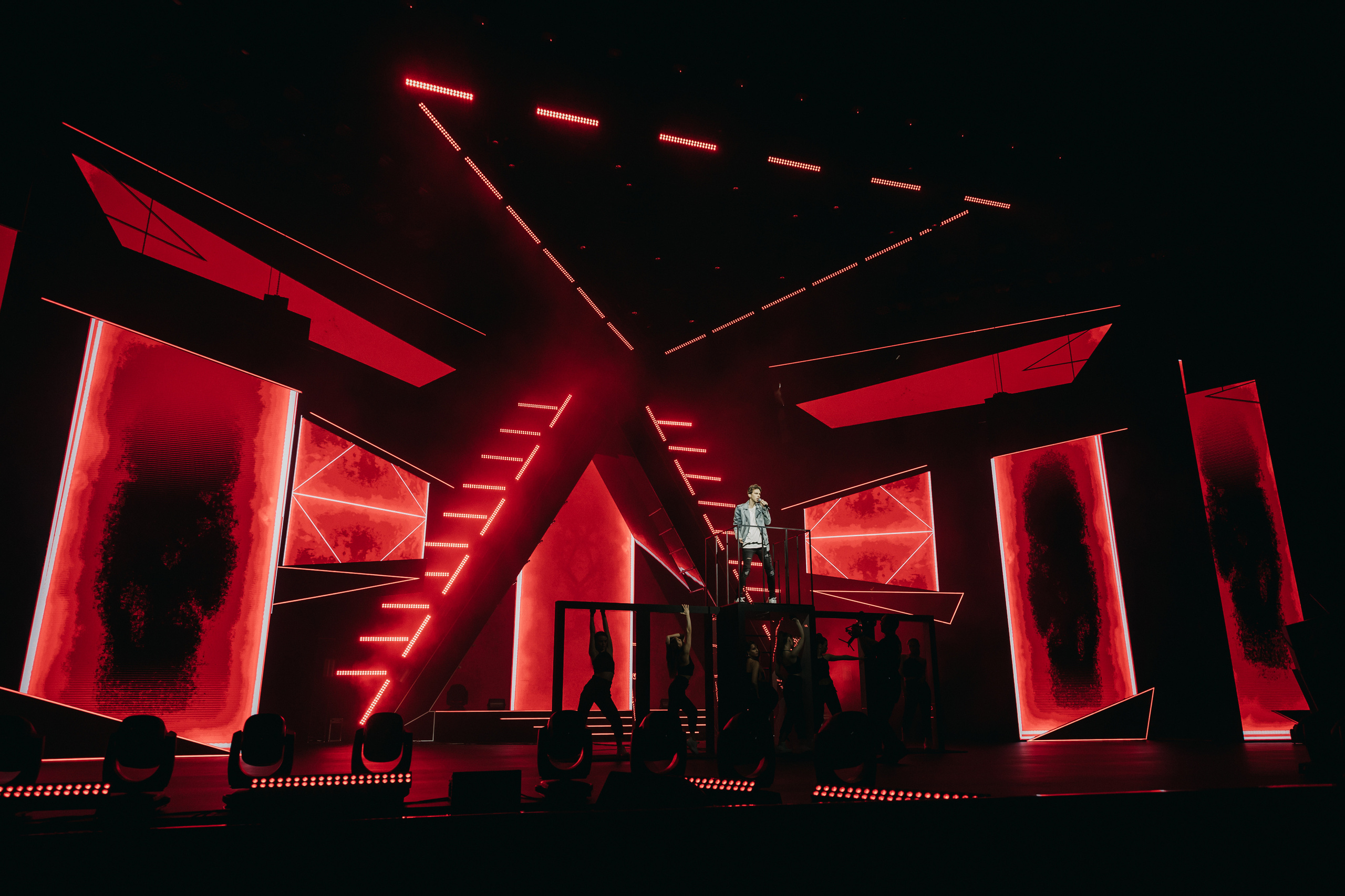 певец ВладиМир на концерте ЖАРА MEDIA AWARDS 2022