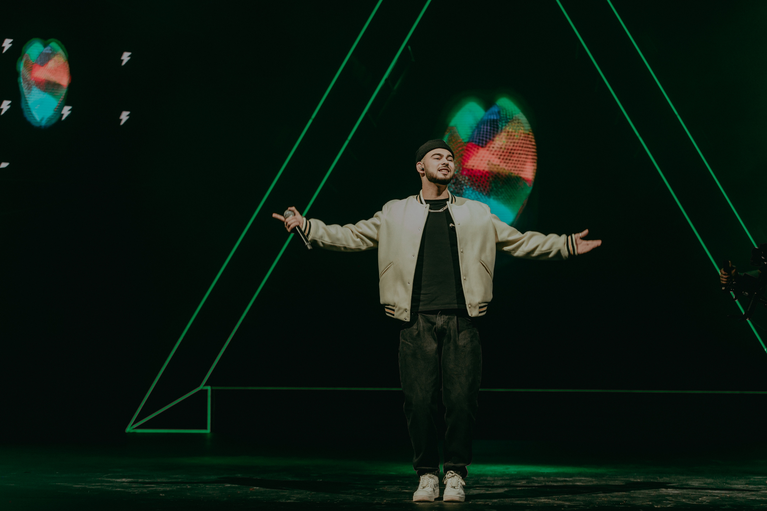 Konfuz на концерте ЖАРА MEDIA AWARDS 2022