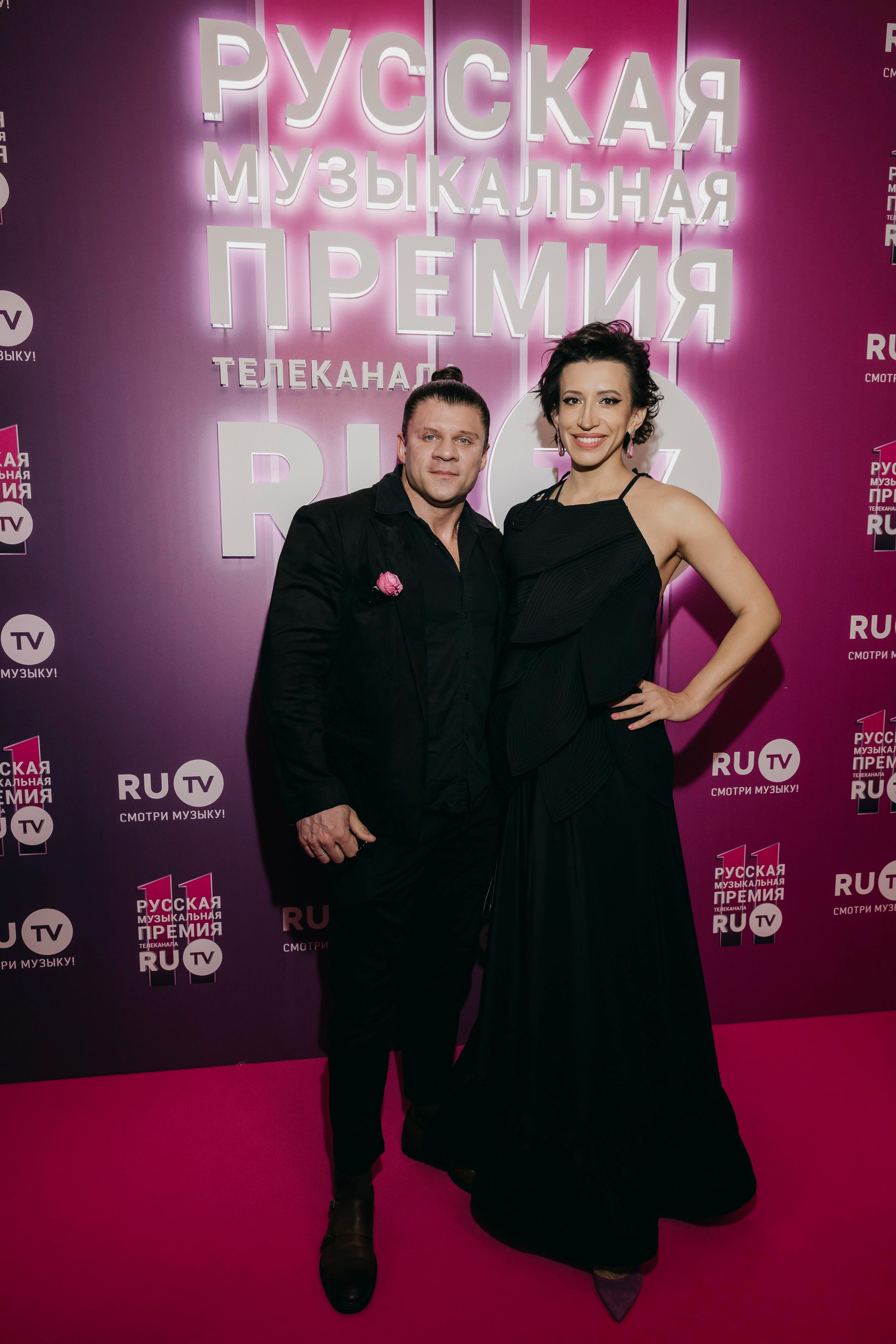 Елена Борщева с супругом на Русской Музыкальной Премии телеканала RU.TV