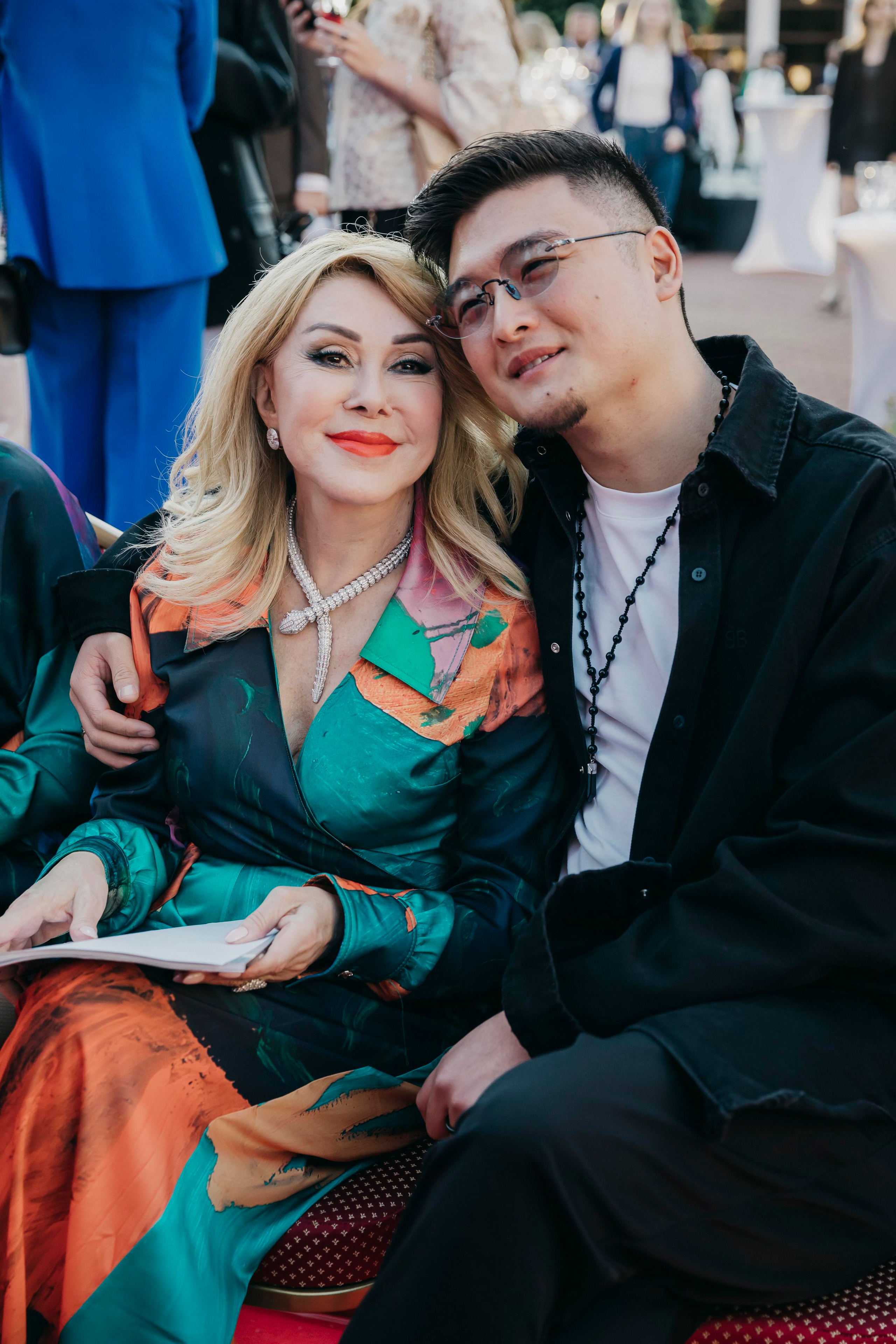 Любовь Успенская и Анатолий Цой на показе в Барвихе