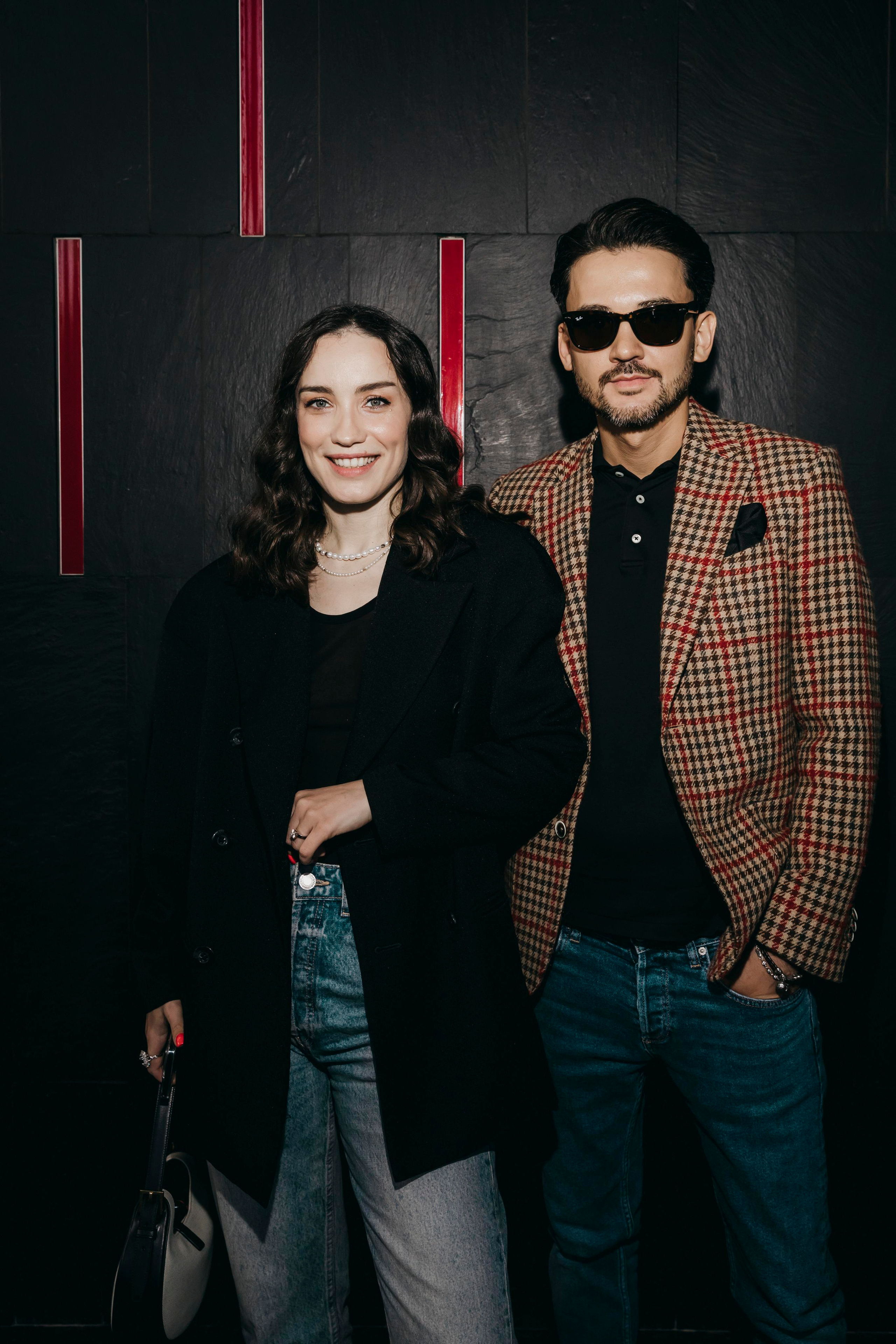 Виктория Дайнеко со спутником на премьере фильма "Главная роль" в Барвихе