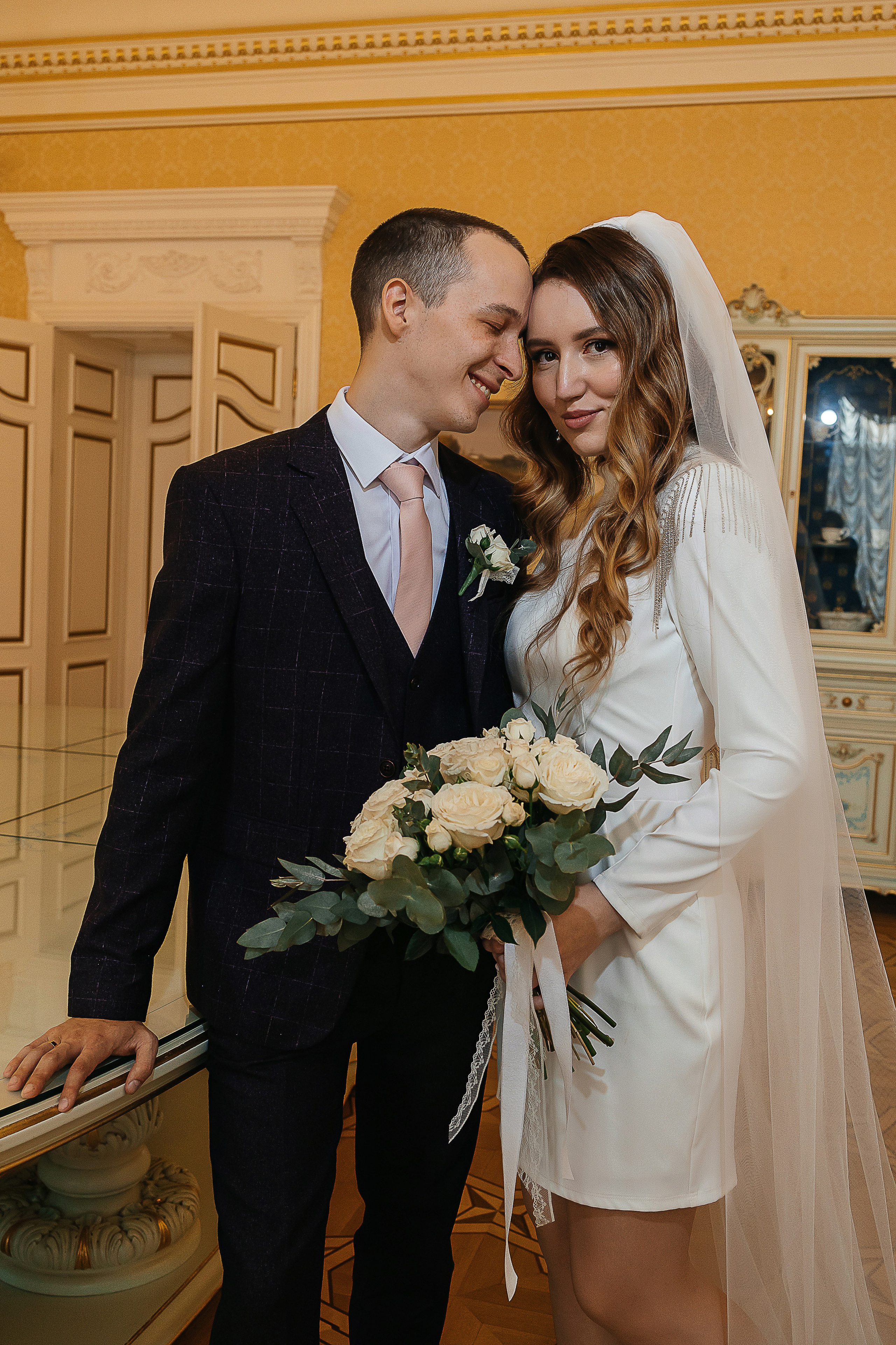 Роскошная выездная церемония в отеле. Олег Сверчков | Свадебный фотограф Вологда