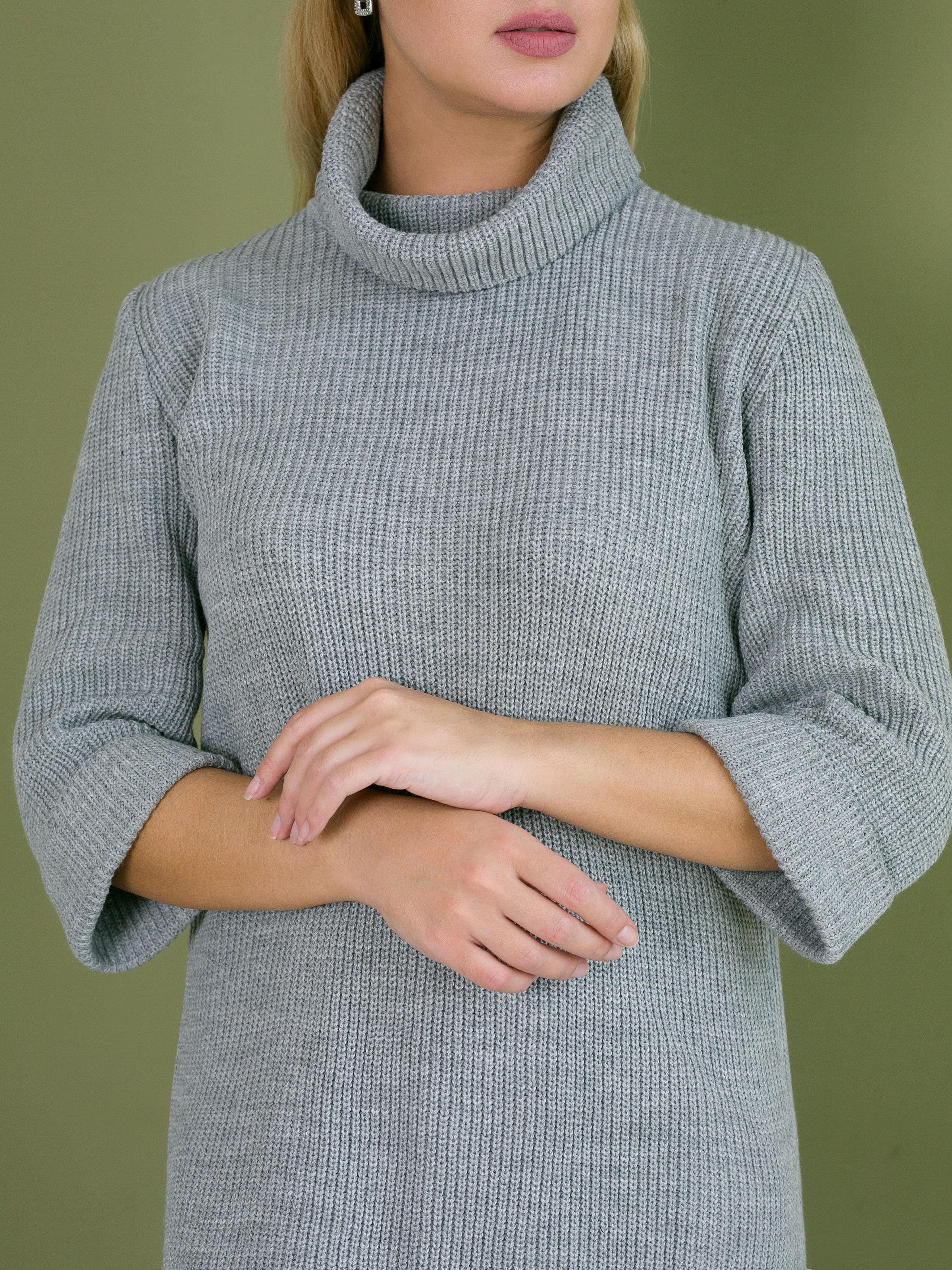 Вязанный трикотаж для маркетплейсов. Предметная, рекламная фотосъёмка в Орле. Предметный фотограф в Орле