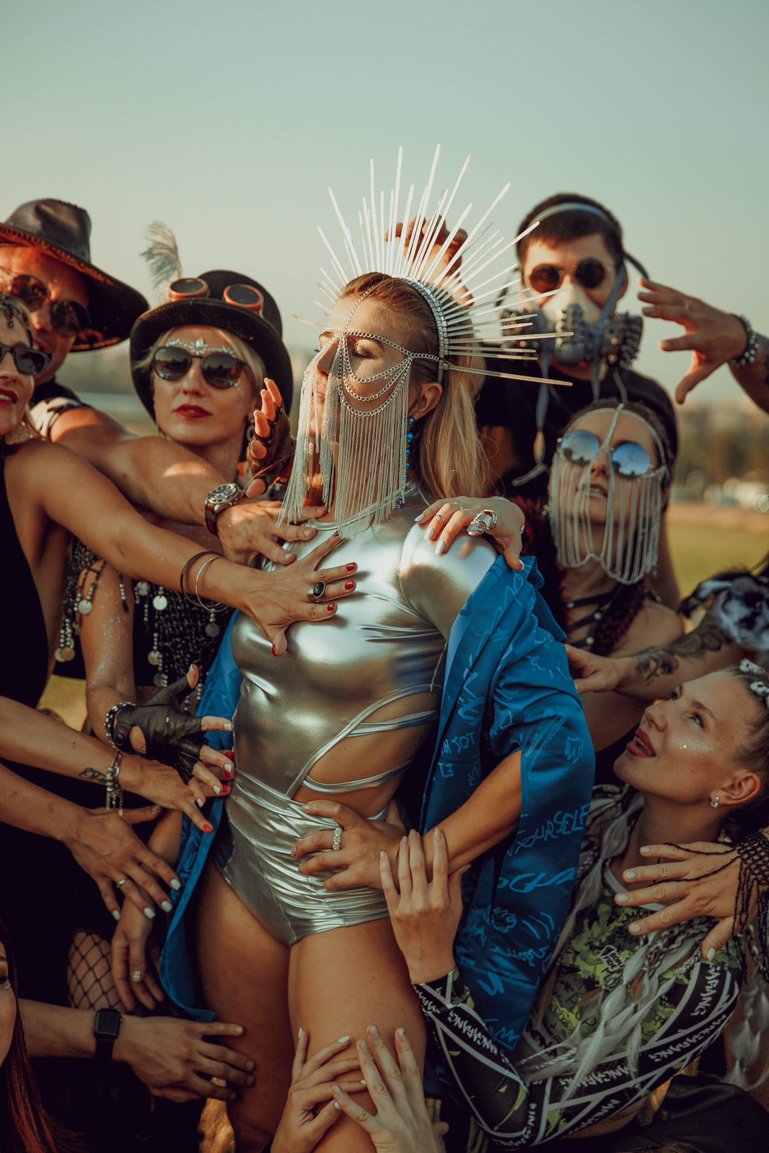 Фотосессия в стиле «Бернинг мэн». Ваш репортажный фотограф Артемий Антонов