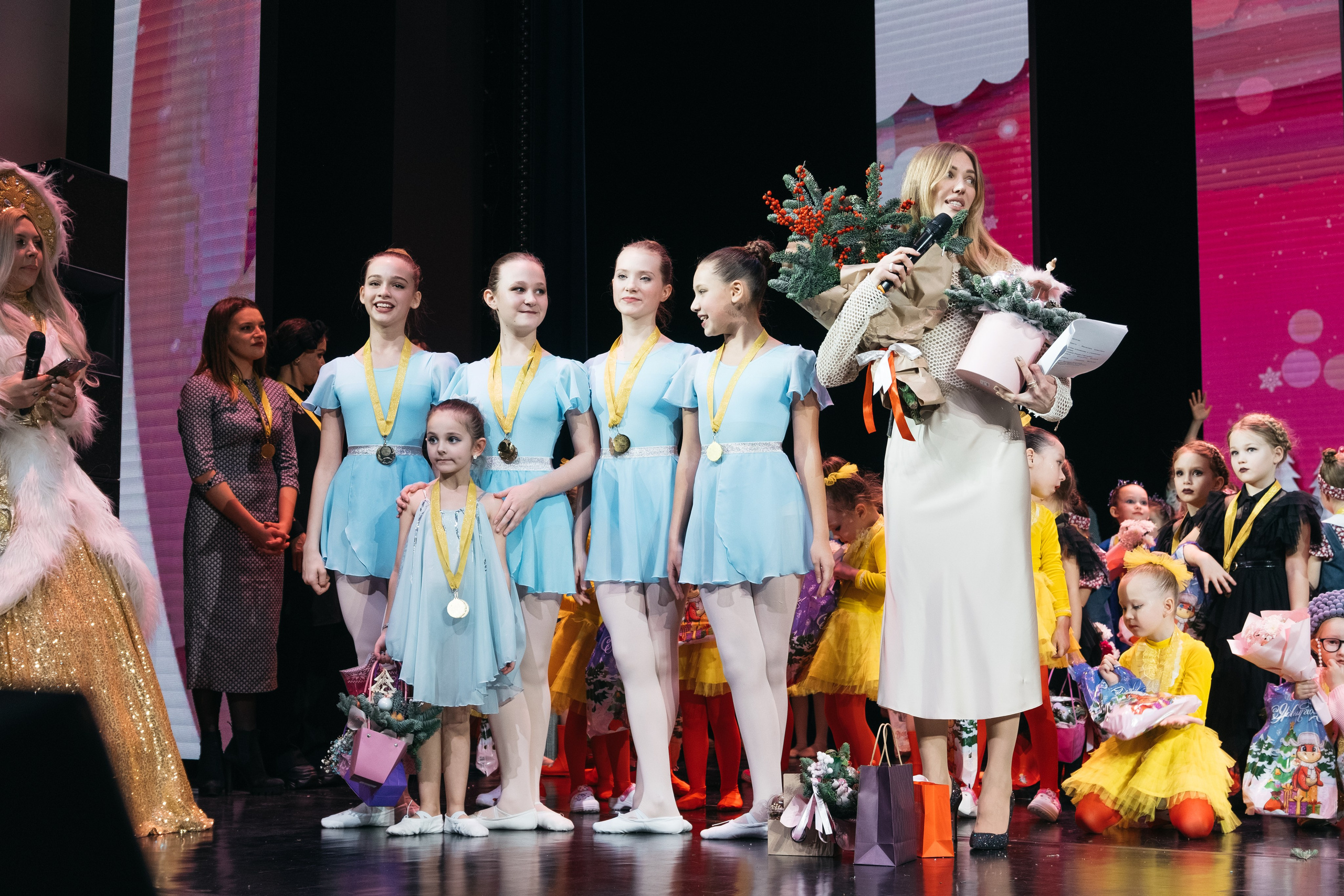 СурГУ 23.12.23. Репортажный и свадебный фотограф в Сургуте