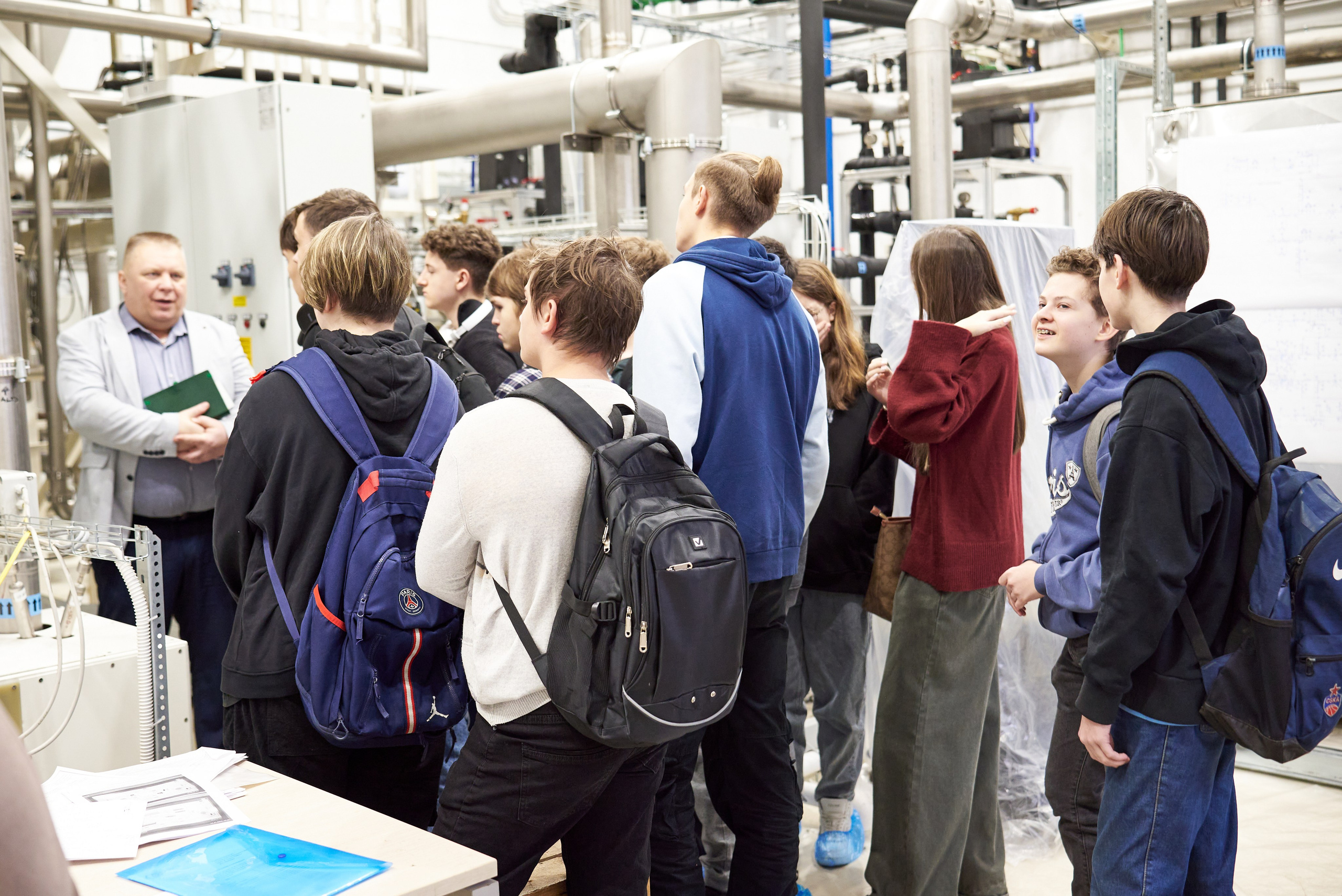 Экскурсия в «Газпром Космические системы». Фотограф Щёлково