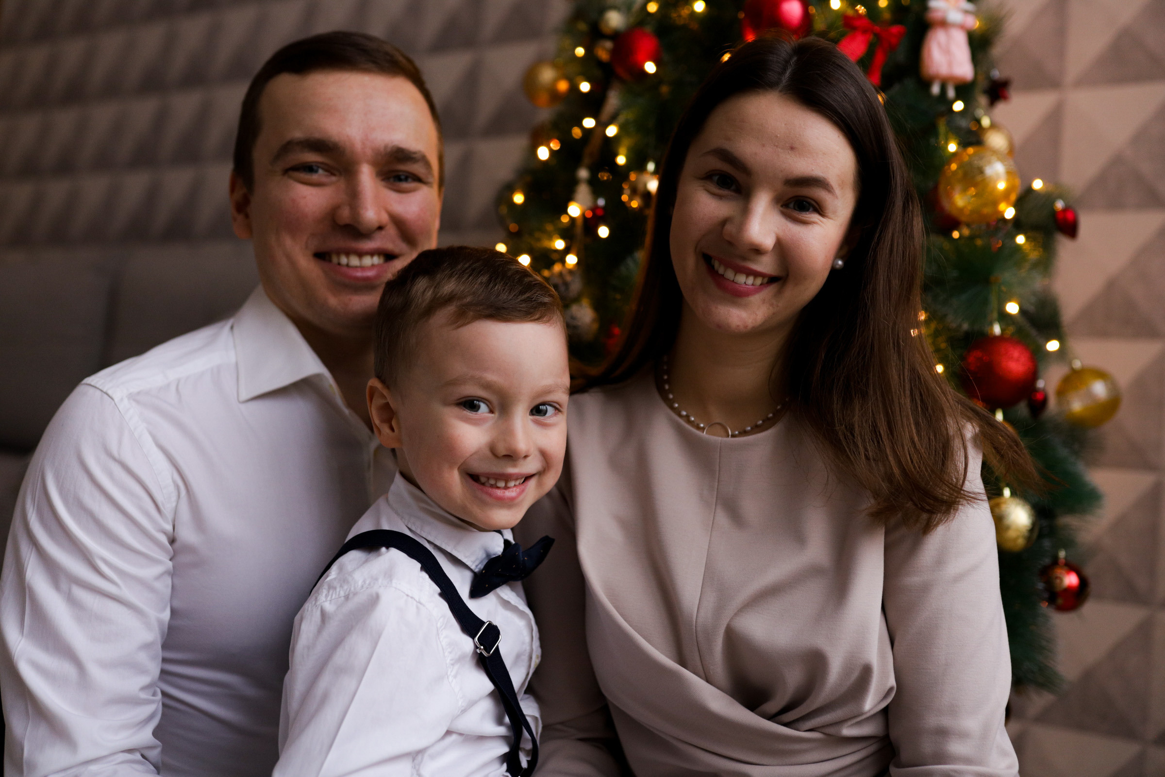 Даша, домашняя новогодняя. Семейный фотограф Москва