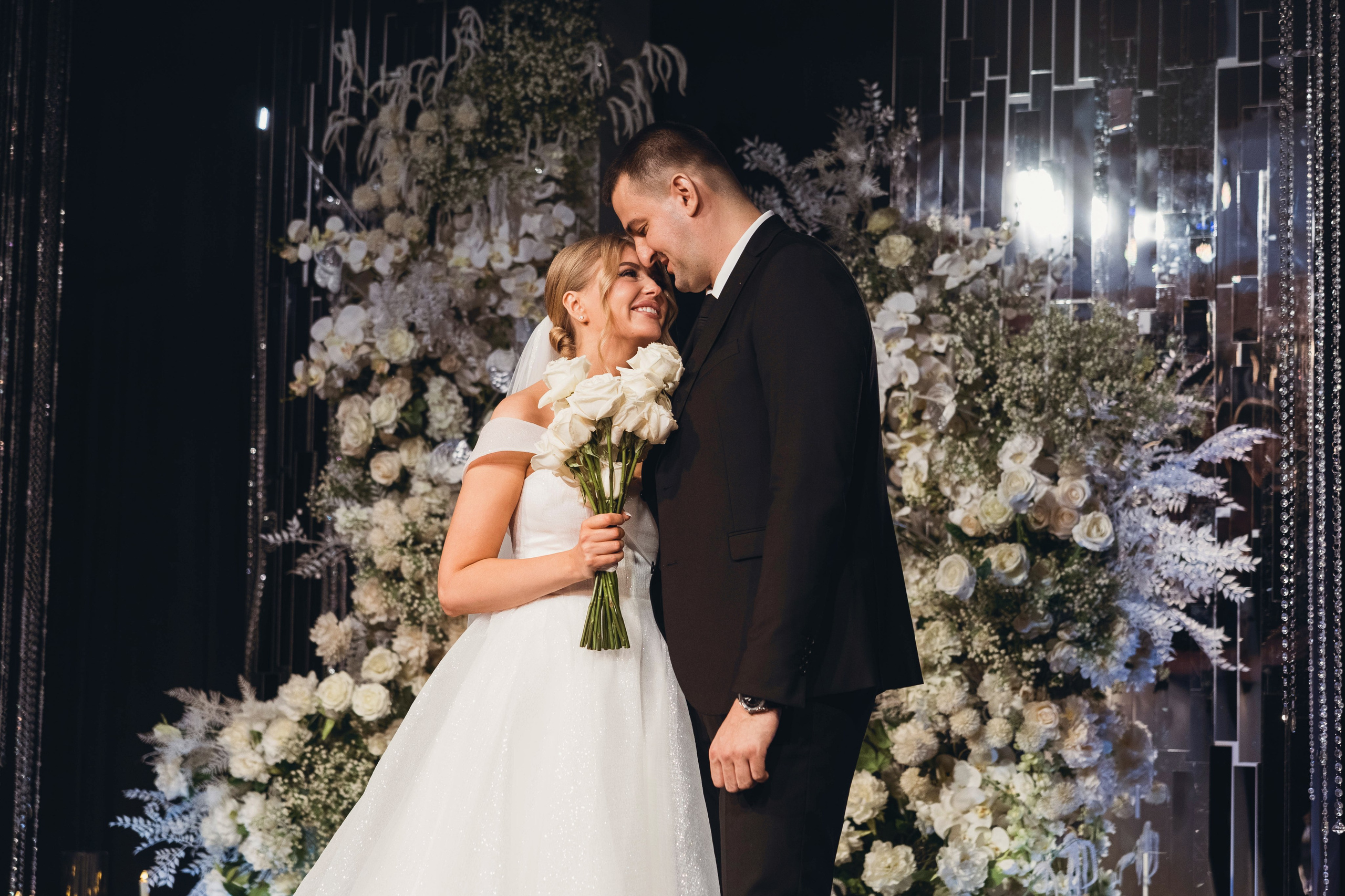 Ян и Екатерина (Дали Хол). Свадебный и семейный фотограф в городе Сургуте Стерликова Светлана