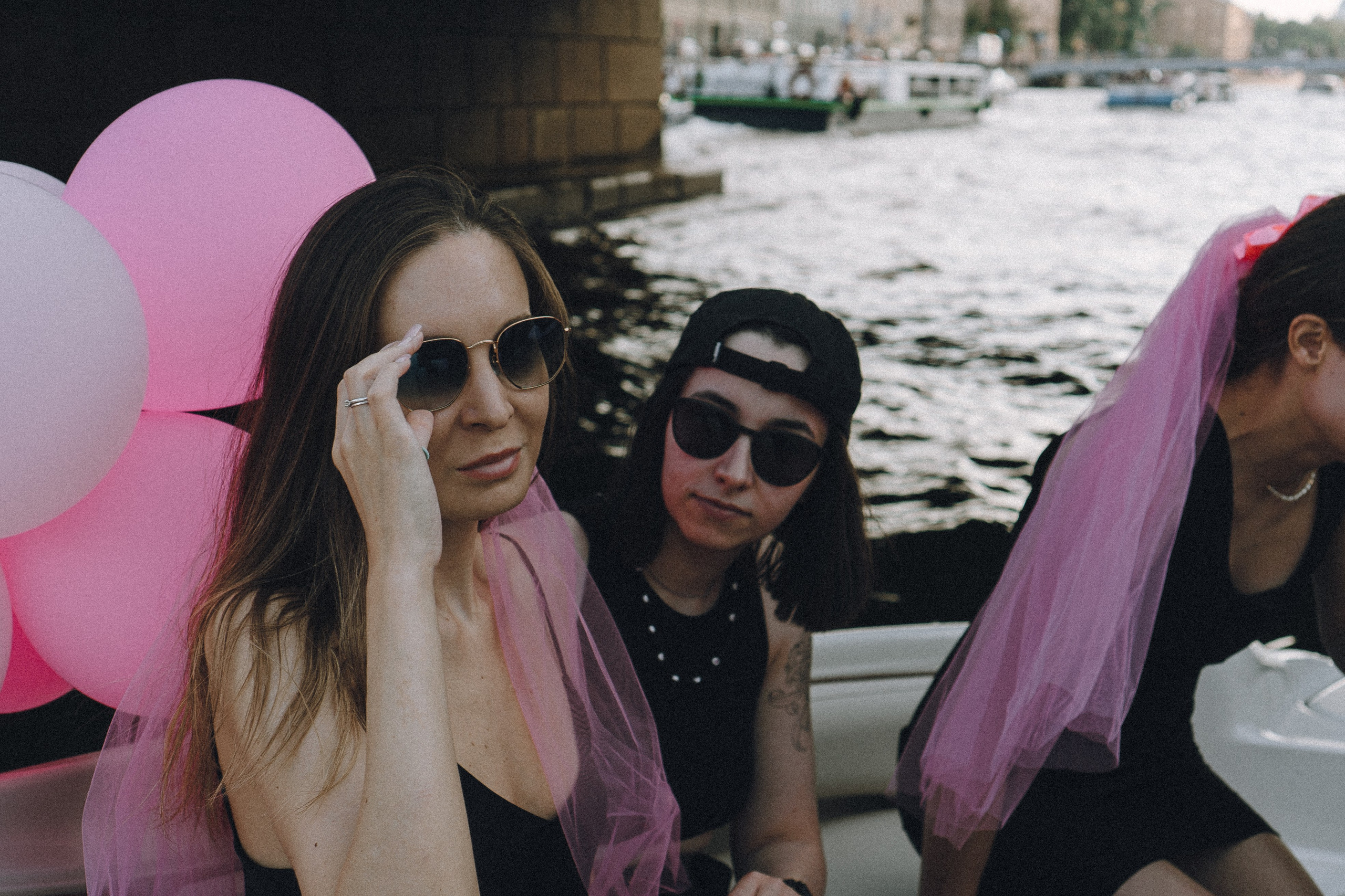 ДЕВИЧНИК НА КАТЕРЕ. Профессиональный фотограф, Санкт-Петербург — Виктория Богомолова