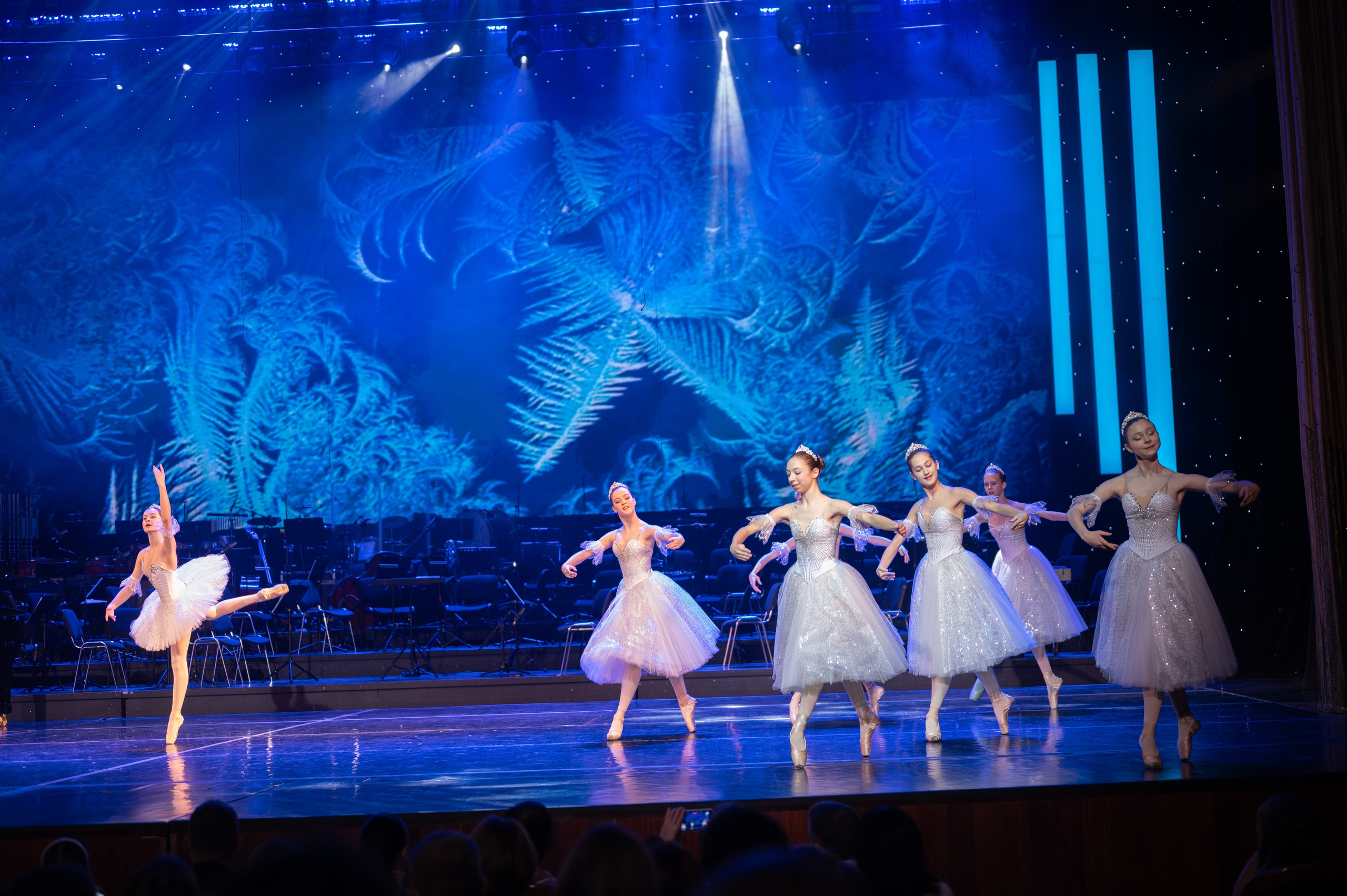 Отчетный концерт ДШИ «Гармония» «Зимняя гармония». Фотограф новорожденных, семейный детский в Тюмени Татьяна Морозова