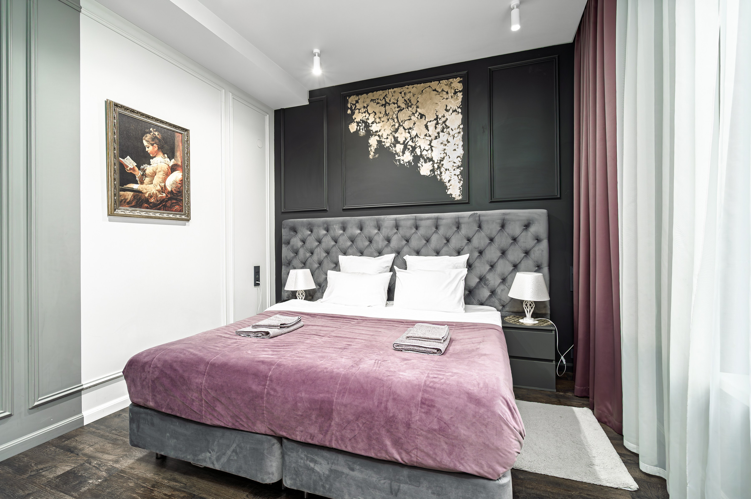 Классический номер отеля Acqualina. Интерьерный фотограф. Фото- видеосъемка недвижимости Санкт-Петербург