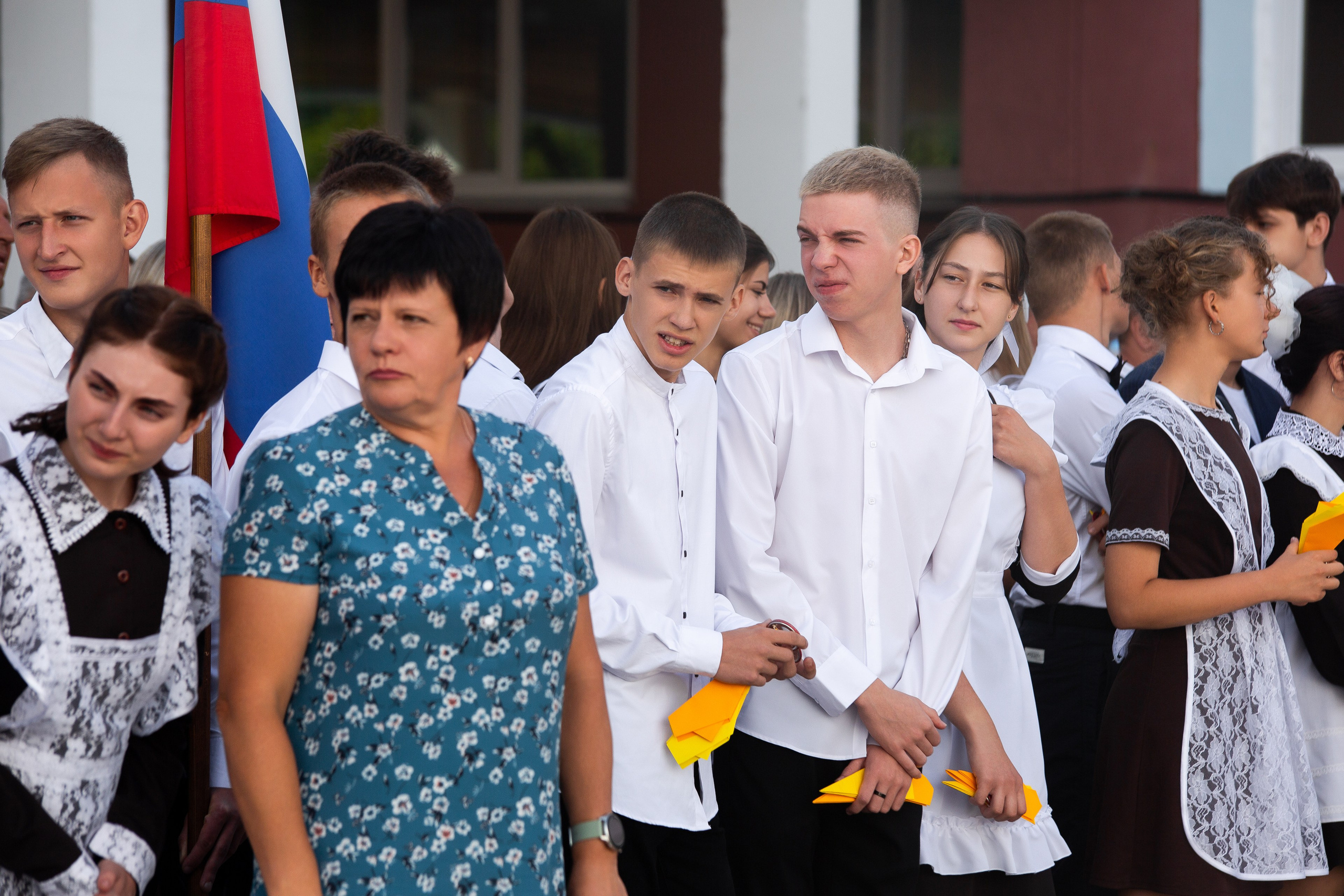 1 сентября 2023 г. 9 школа Мценск. Профессиональный фотограф в Мценске и Орловской области