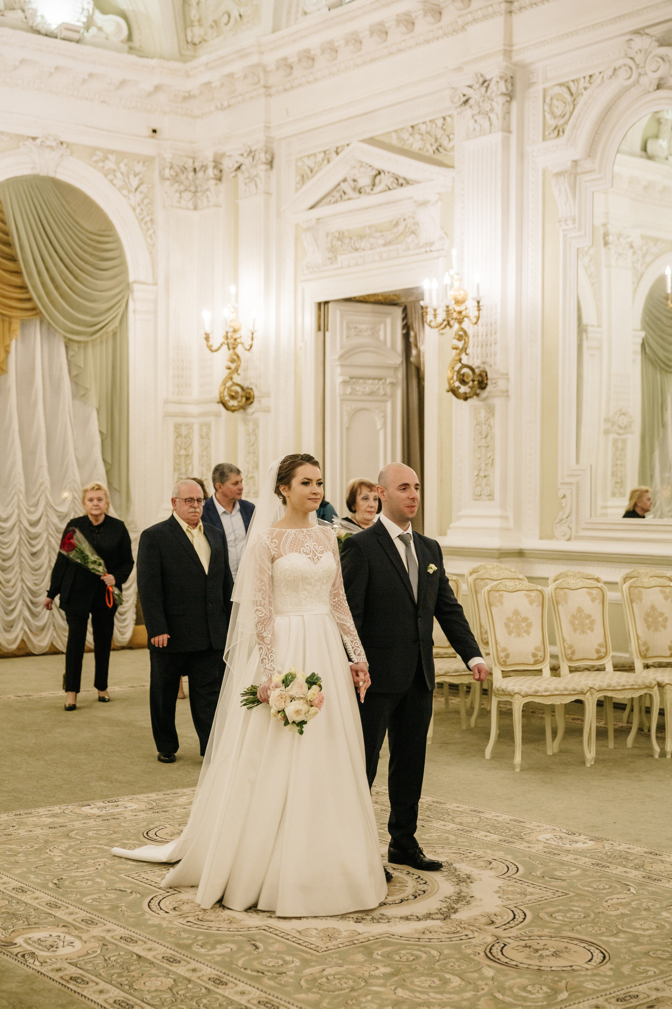 ОКТЯБРЬ | Дворец № 1 Талион, Особняк военного министра. Свадебный фотограф в Санкт-Петербурге Полина Корзухина