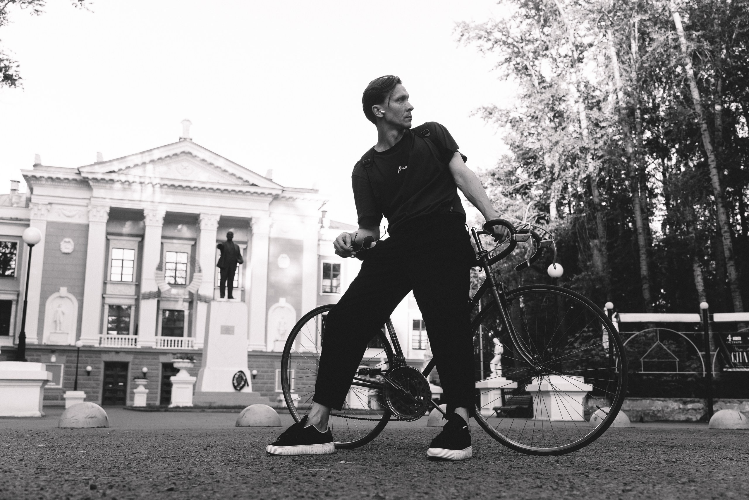 Илья. Фотограф в Глазове Роман Маньков