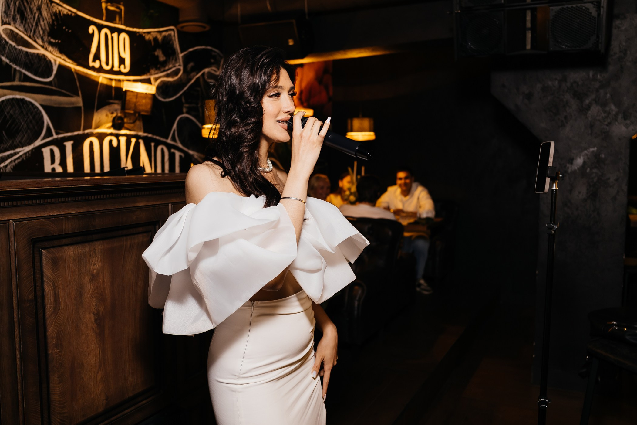 Презентация Spring special в баре Blocknot. Фотограф Кемерово | Сергей