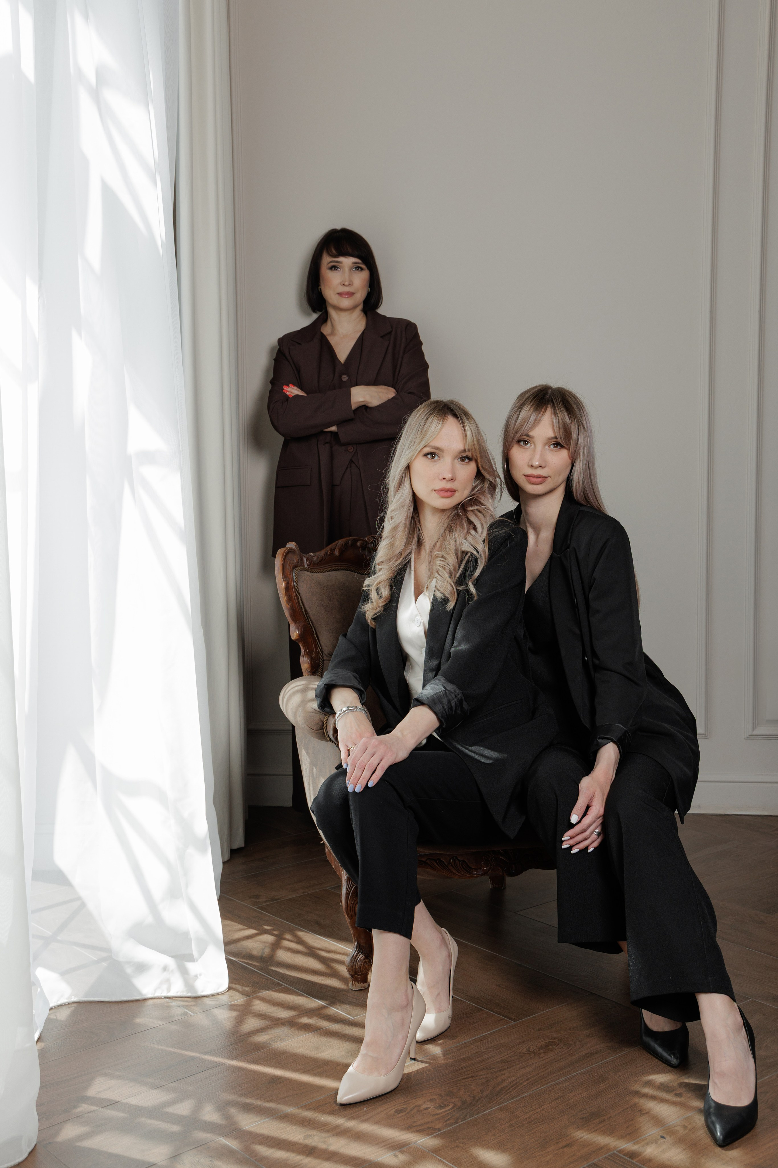 Мама и дочери. Aleksantis