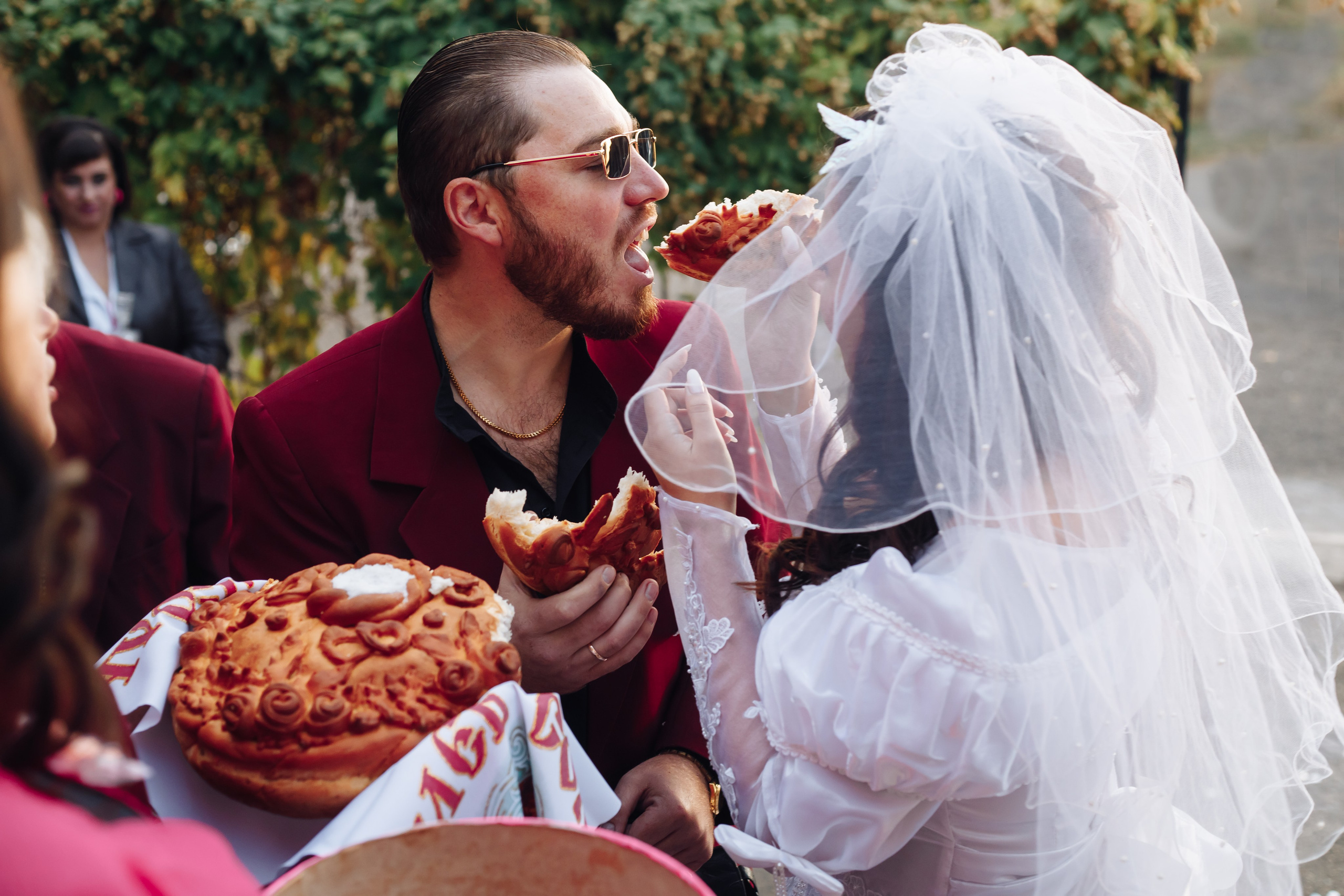 Свадебная фотосессия в стиле 90-х. Свадебный и семейный фотограф в Краснодарском крае Мария Данилкина