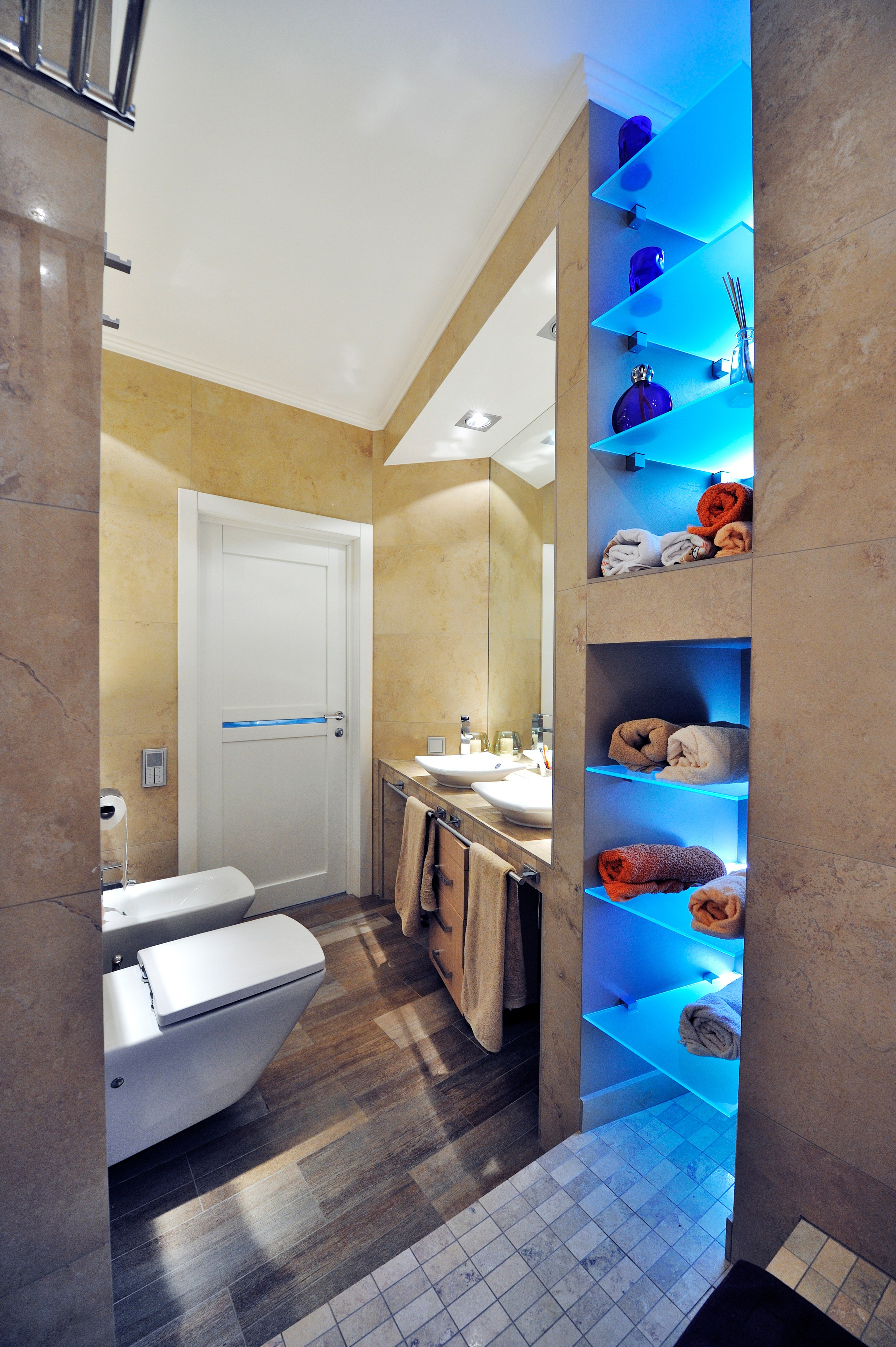 Дизайн интерьера в частных апартаментах (г. Ростов-на-Дону)