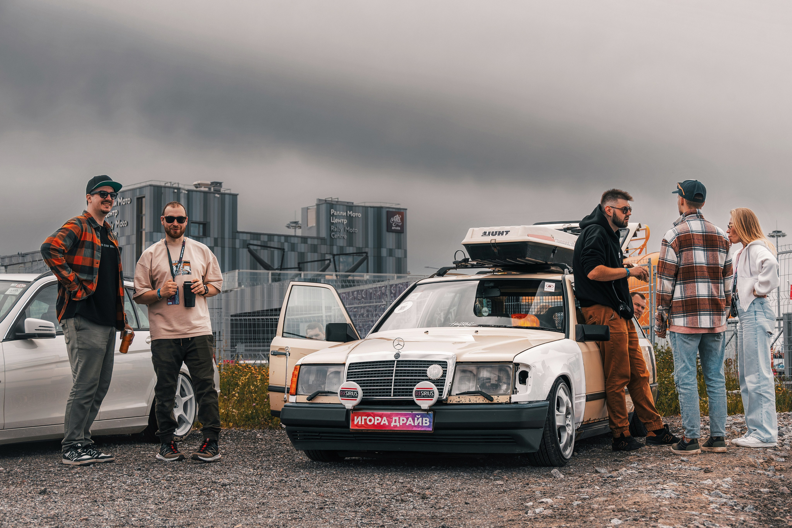 IDDC Этап 2: Бетонный Колизей и блогеры в деле