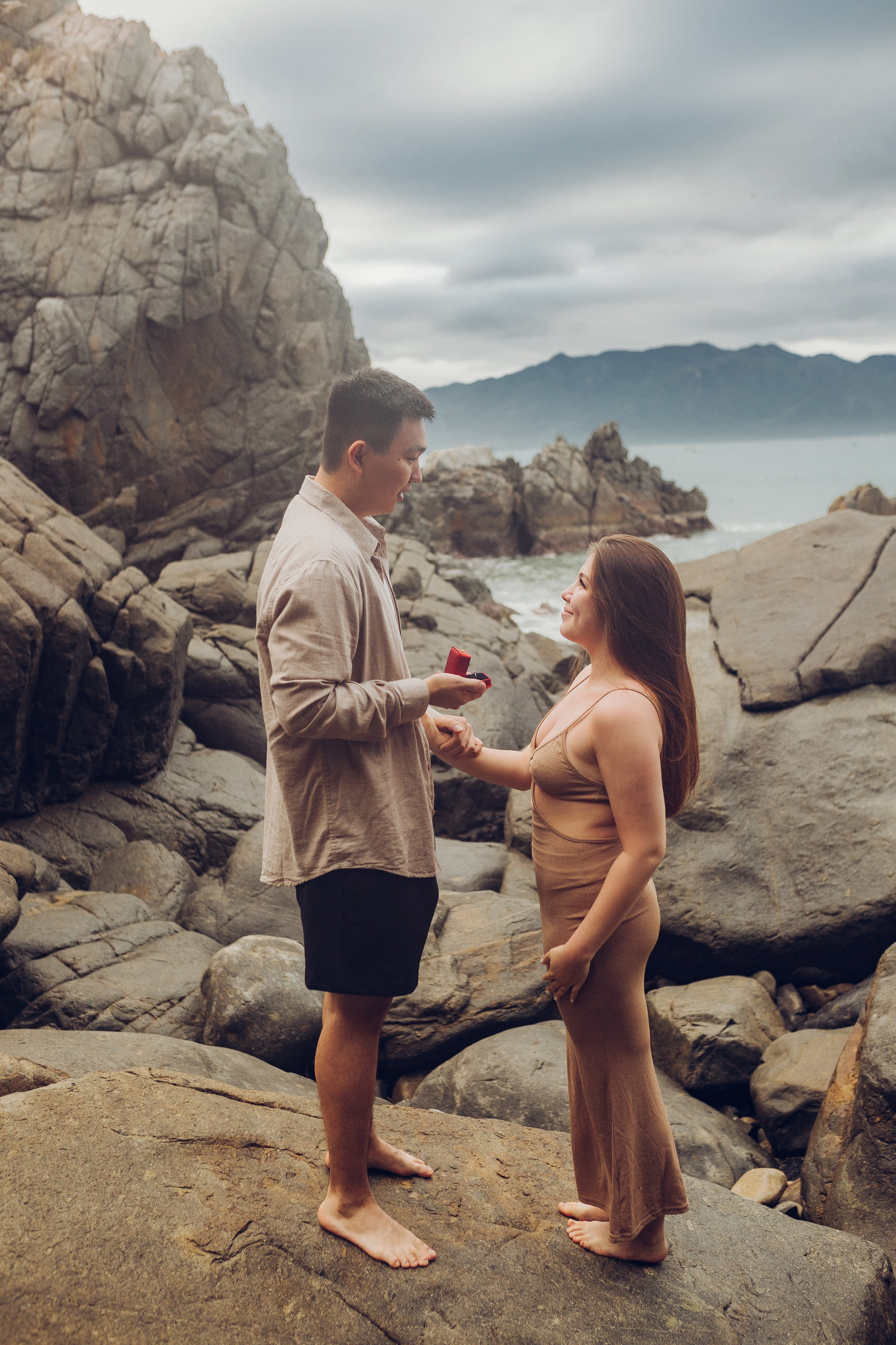 Амир и Венера. Photographer and Blogger in Kaliningrad, as well as around the world — Anton Semenov