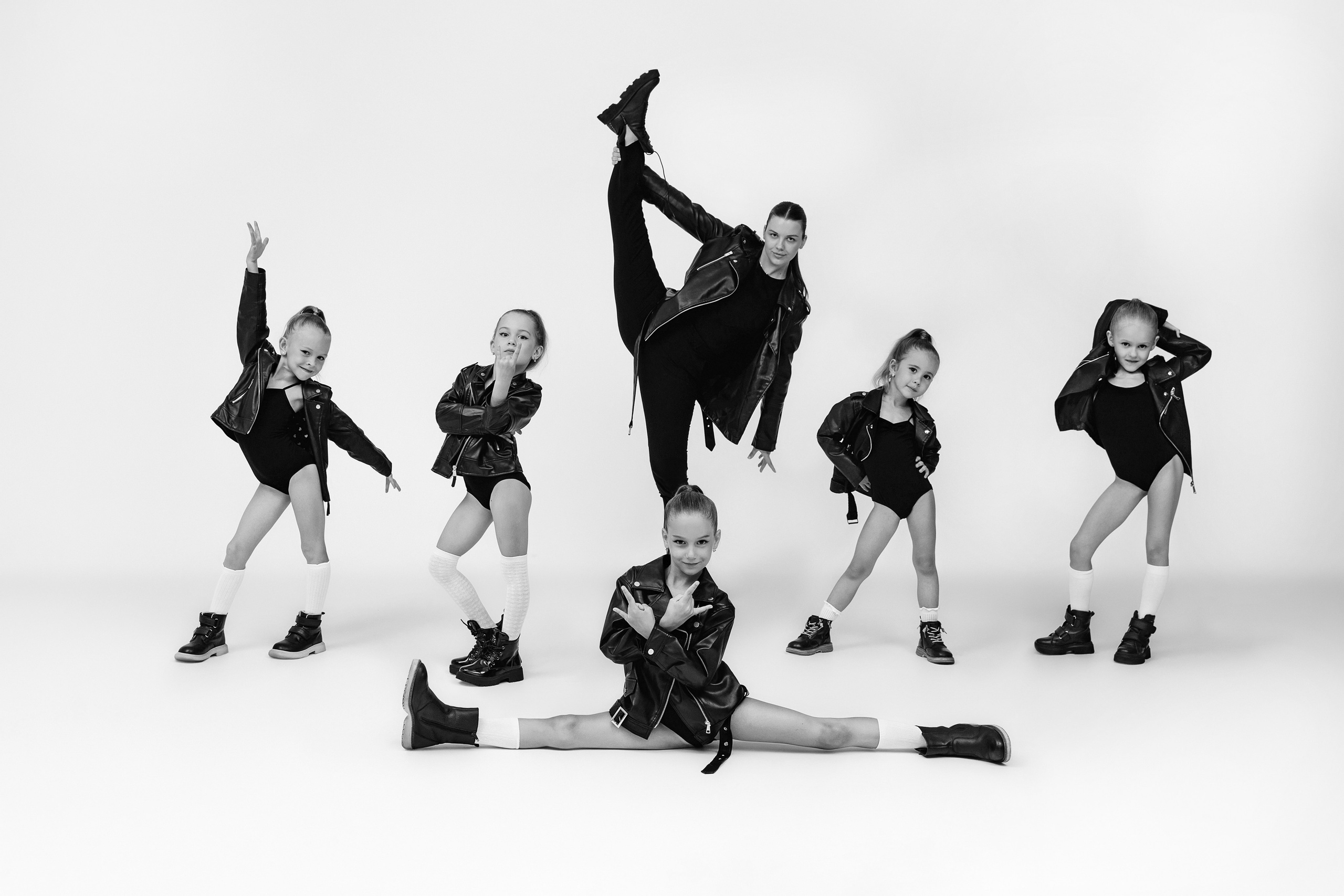 Гимнастки. Фотограф Алина Ионычева в Новосибирске