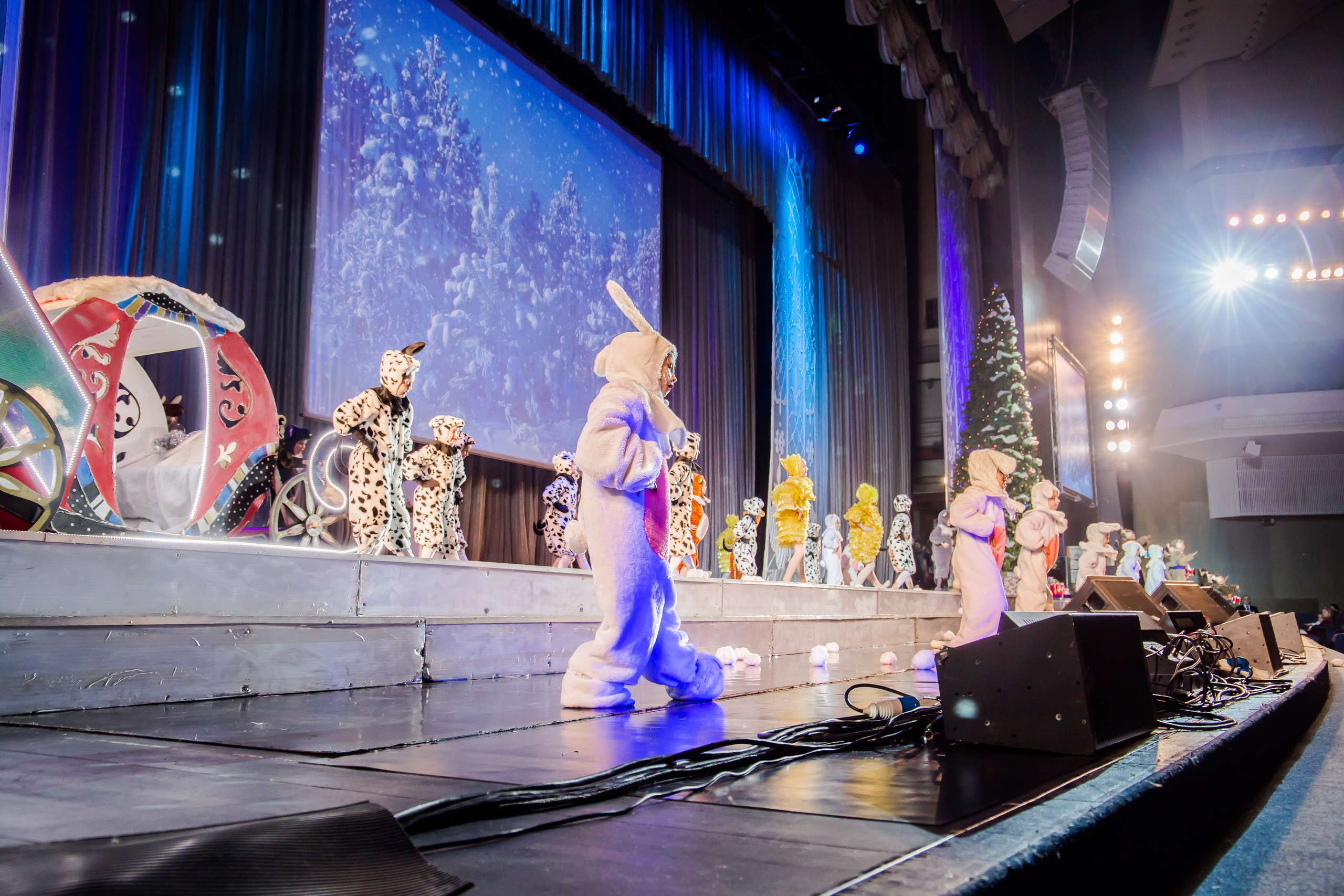 Репортаж — детская елка в БКЗ. Свадебный и семейный фотограф в Санкт-Петербурге Макеева Наталья