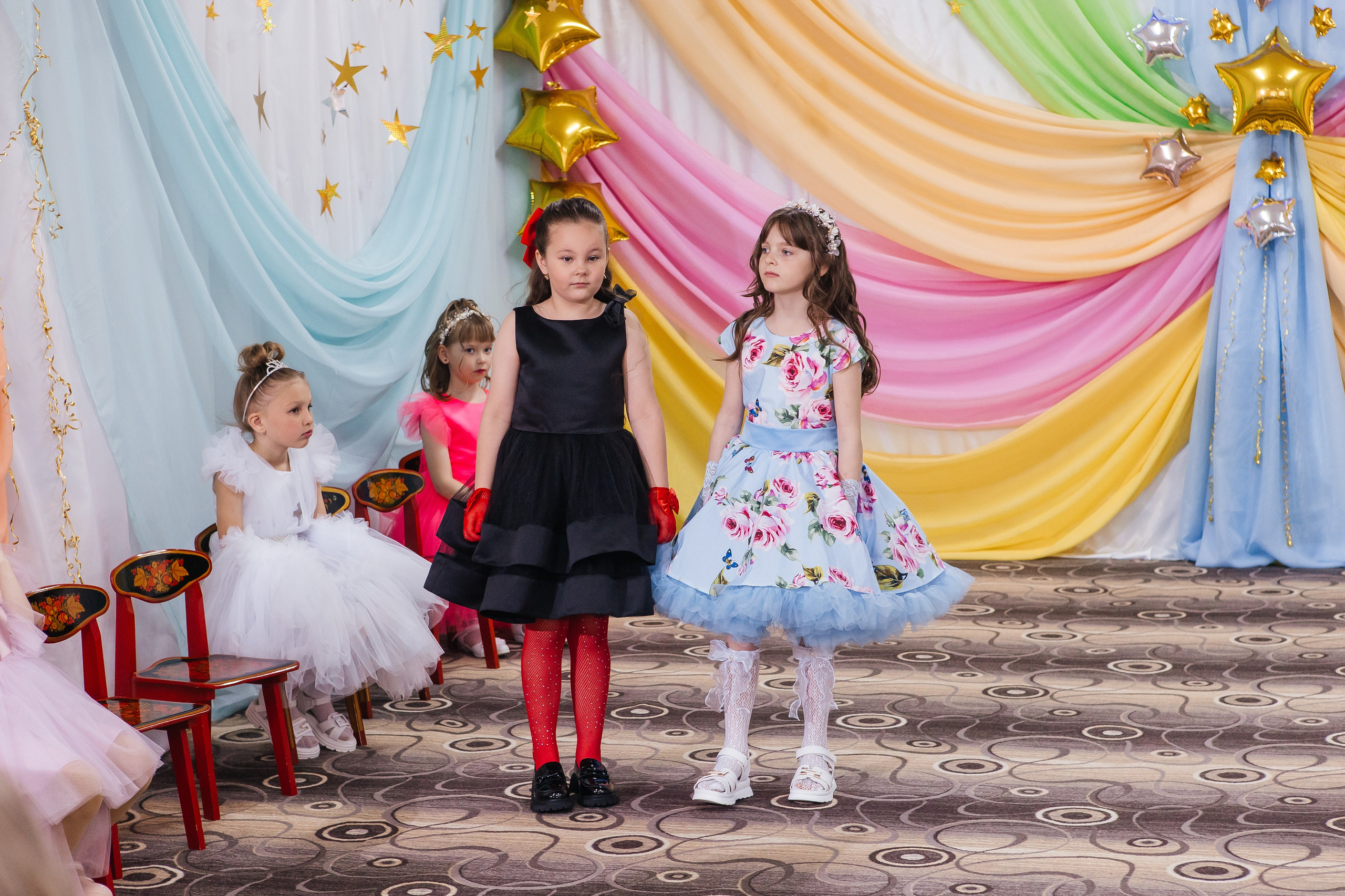 Д/с Сказка Выпускной. Свадебный, семейный фотограф. Выпускные альбомы в Коченёво / Новосибирск. Наталья Байкуш