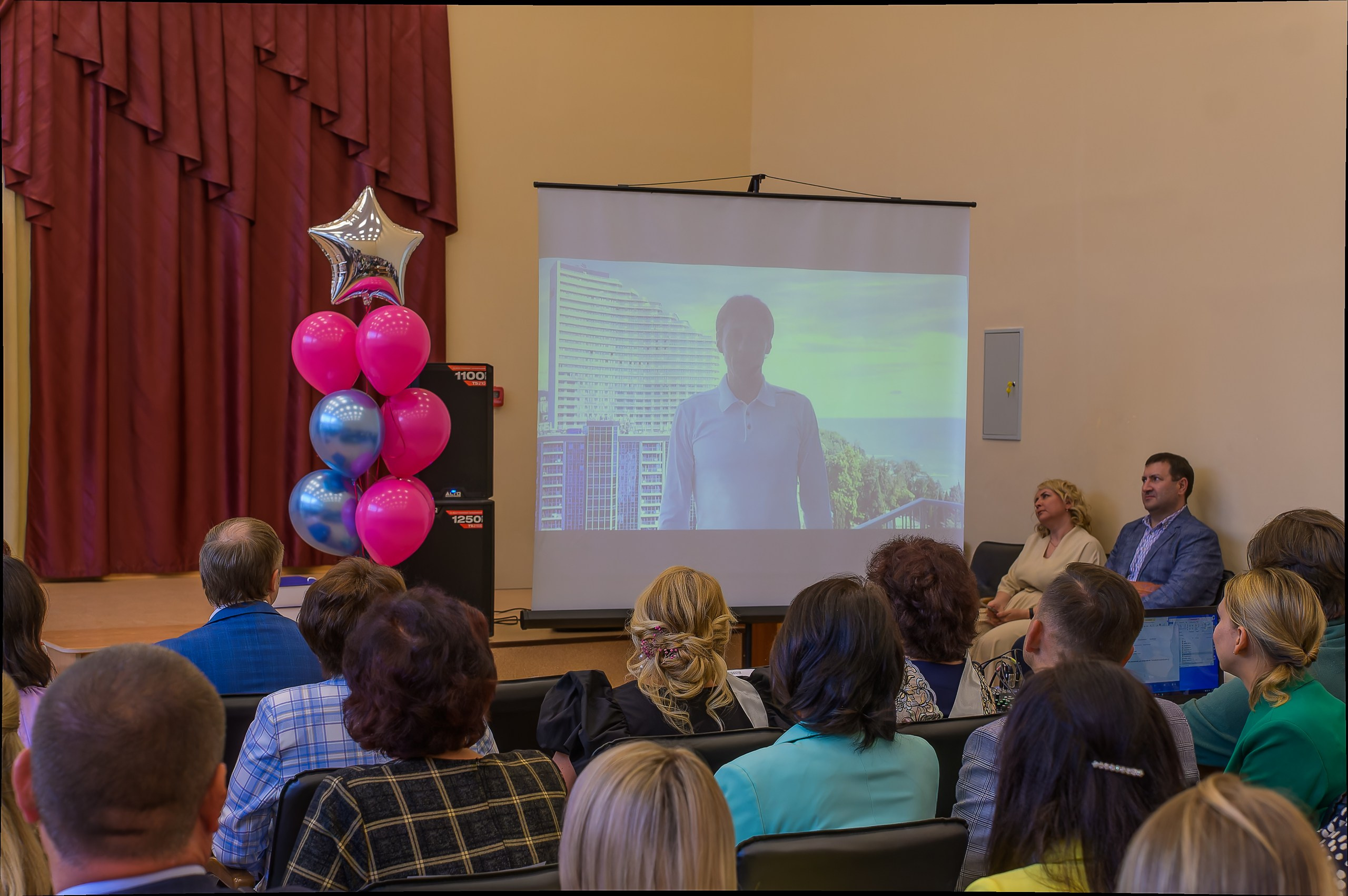 Выпускной МБОУ «СОШ № 34». Фотограф в Кемерово Владислав Шульц
