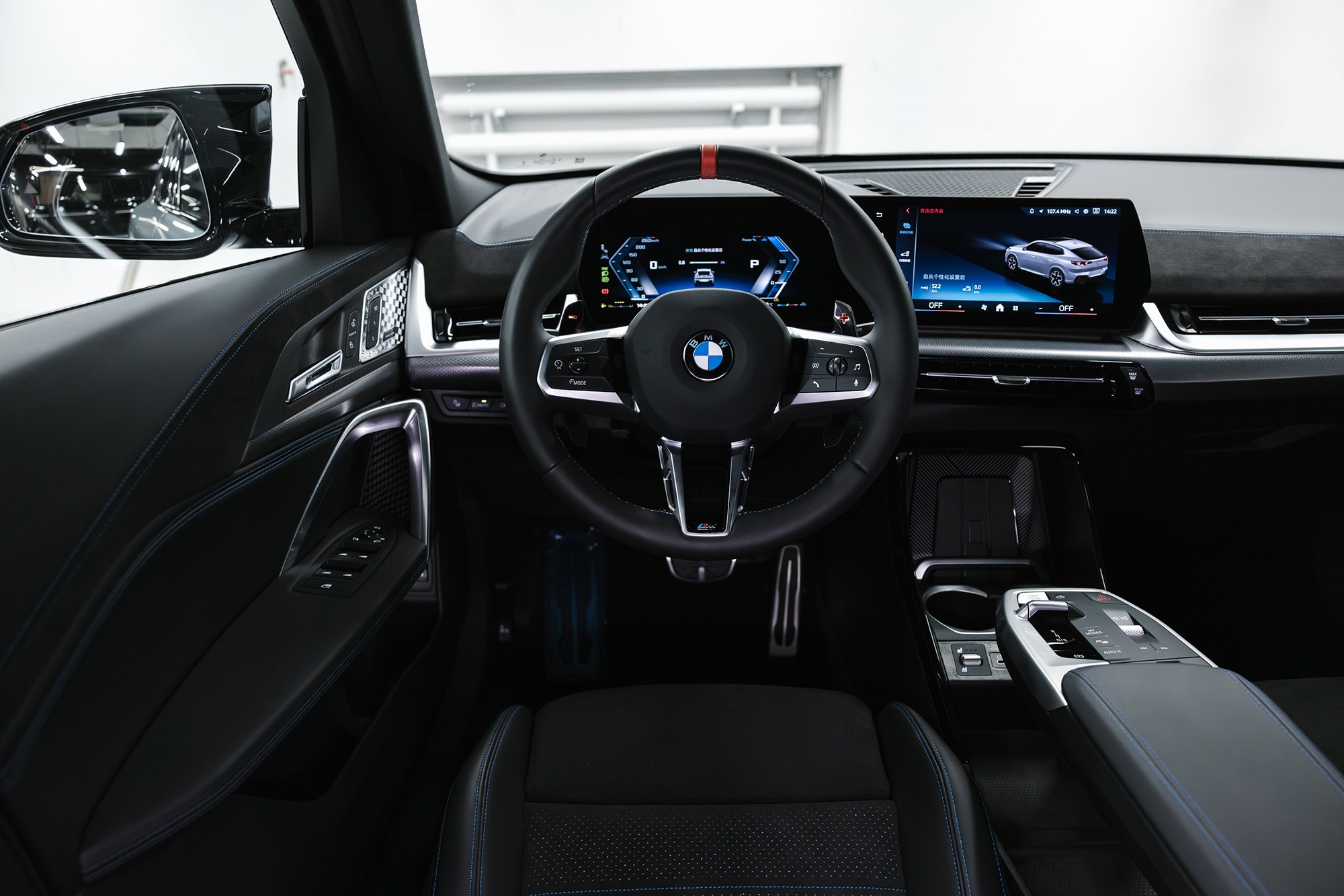 BMW X2 M35. Новые автомобили