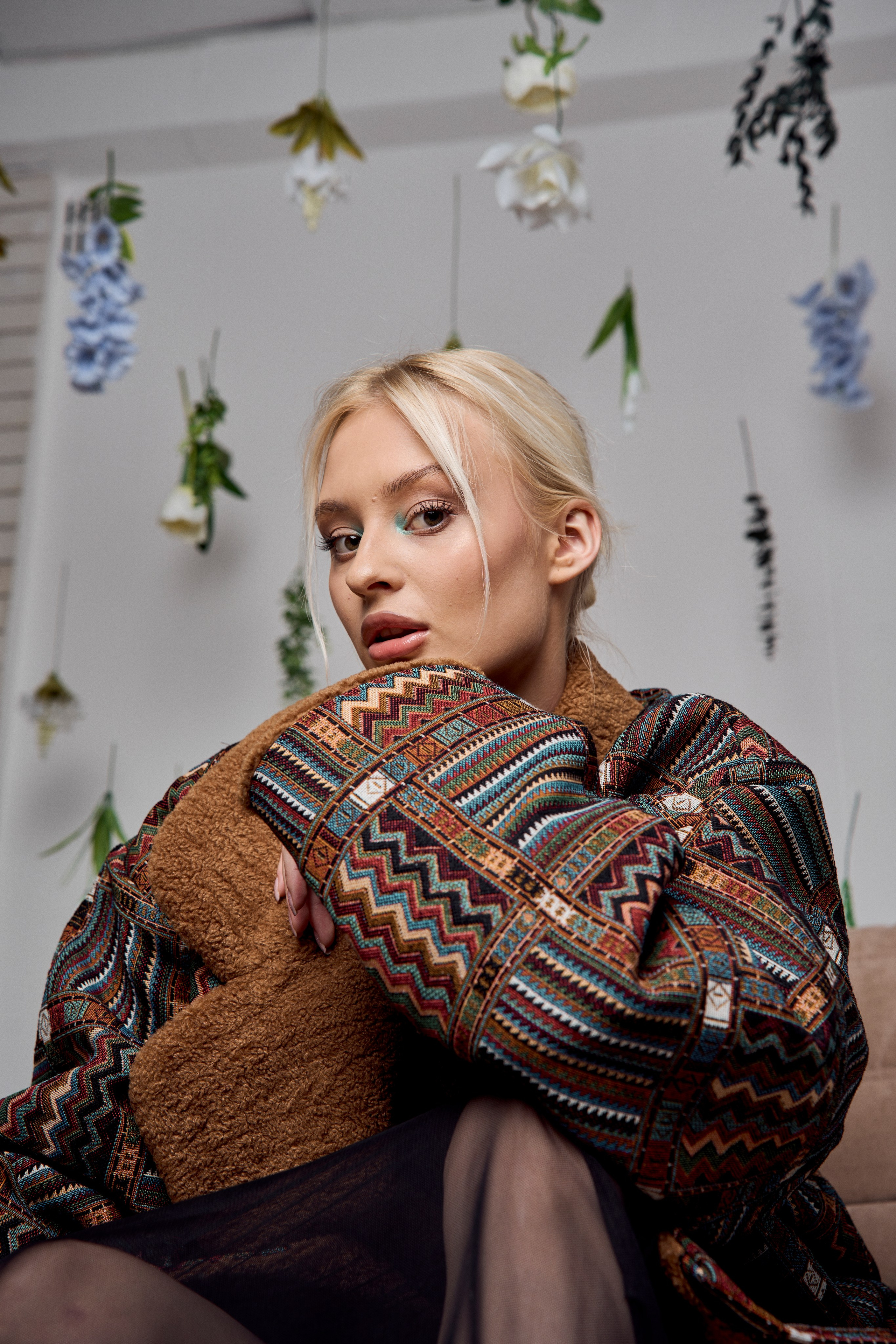 PROMEMORIES x 9:04 PM. Студийный фотограф в Екатеринбурге Бшари Заана