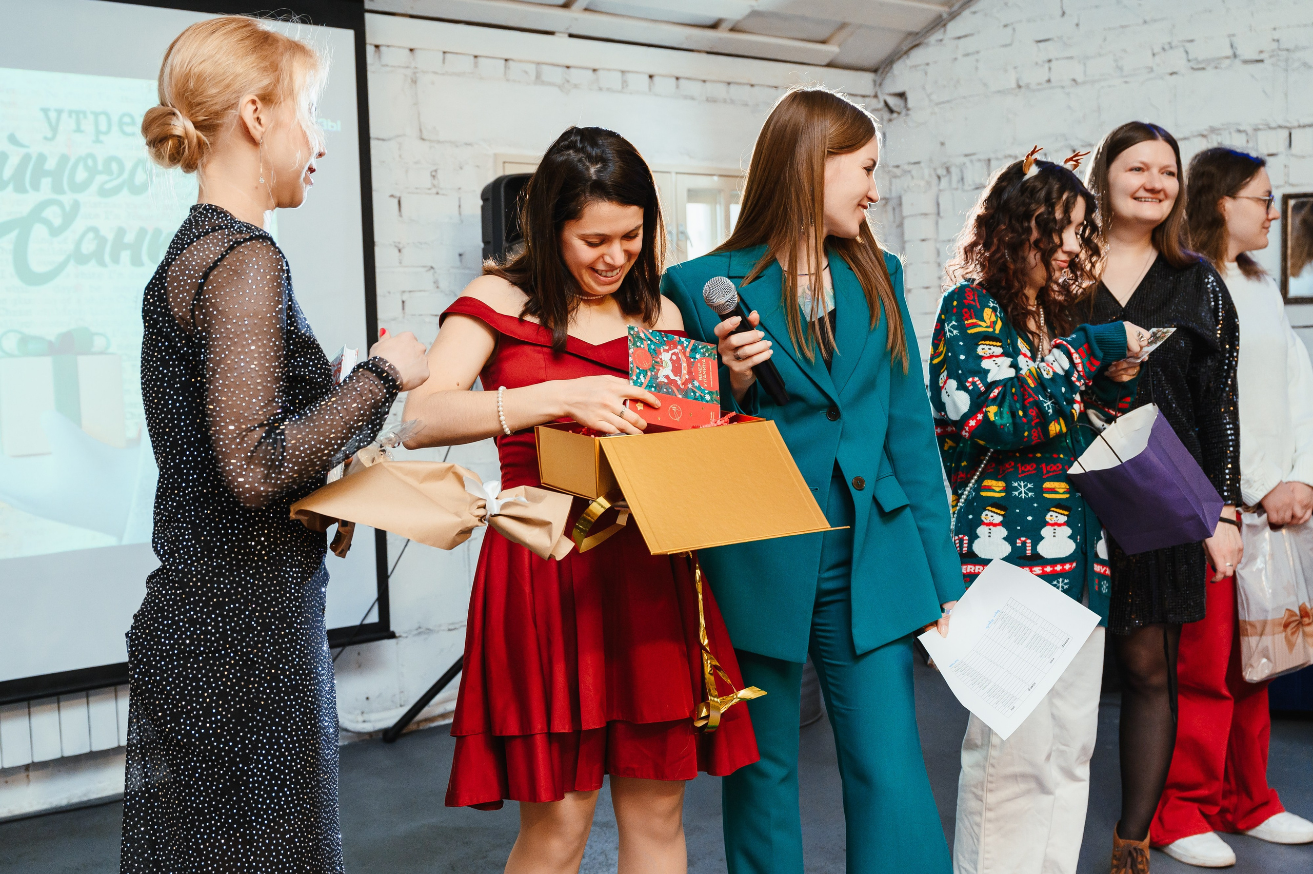Новый год в клубе «Читалка». Свадебный и просто хороший фотограф в Челябинске