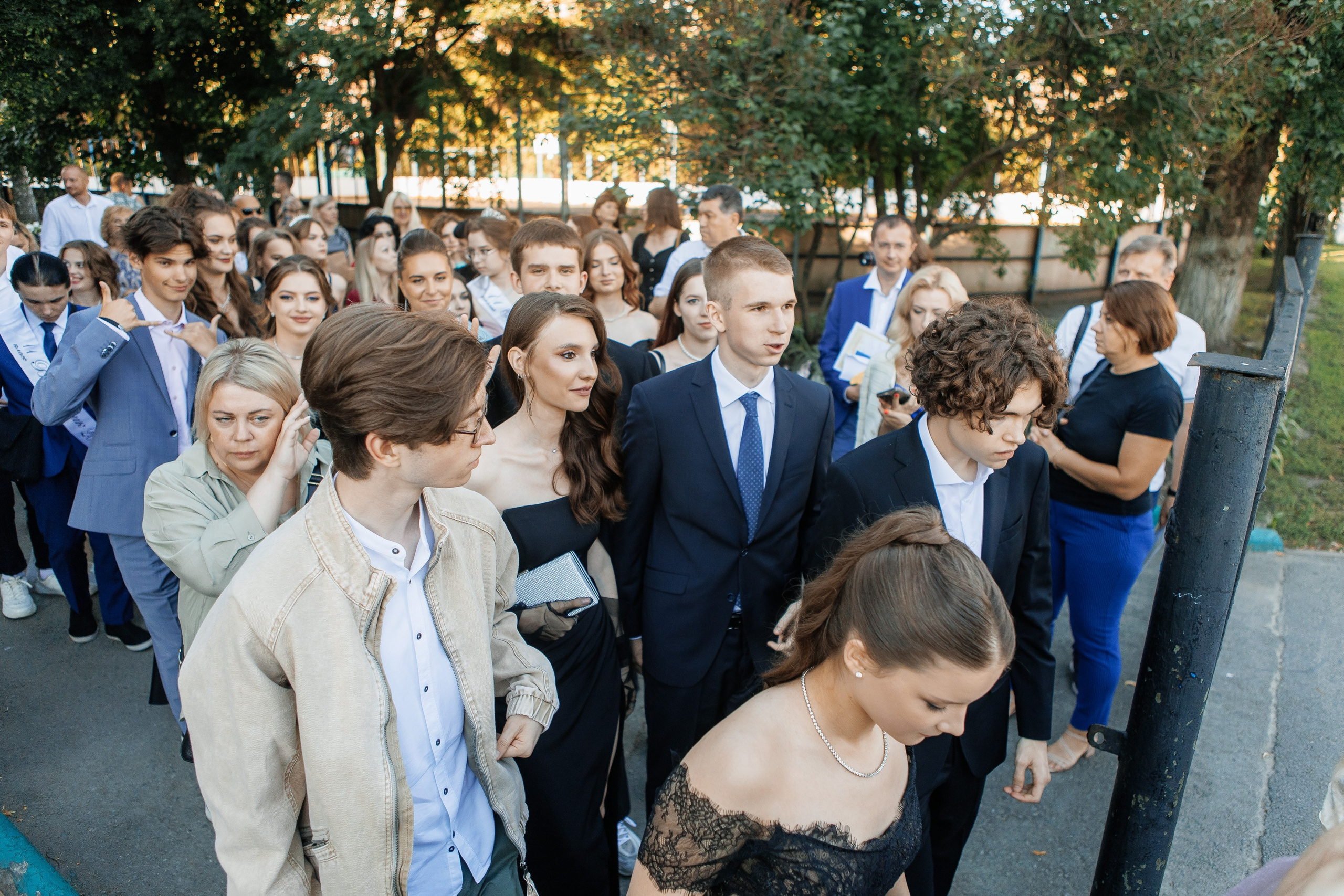 Выпускной Гимназия 12 2024 г. Свадебный и портретный Фотограф в Липецке Дмитрий Котюков