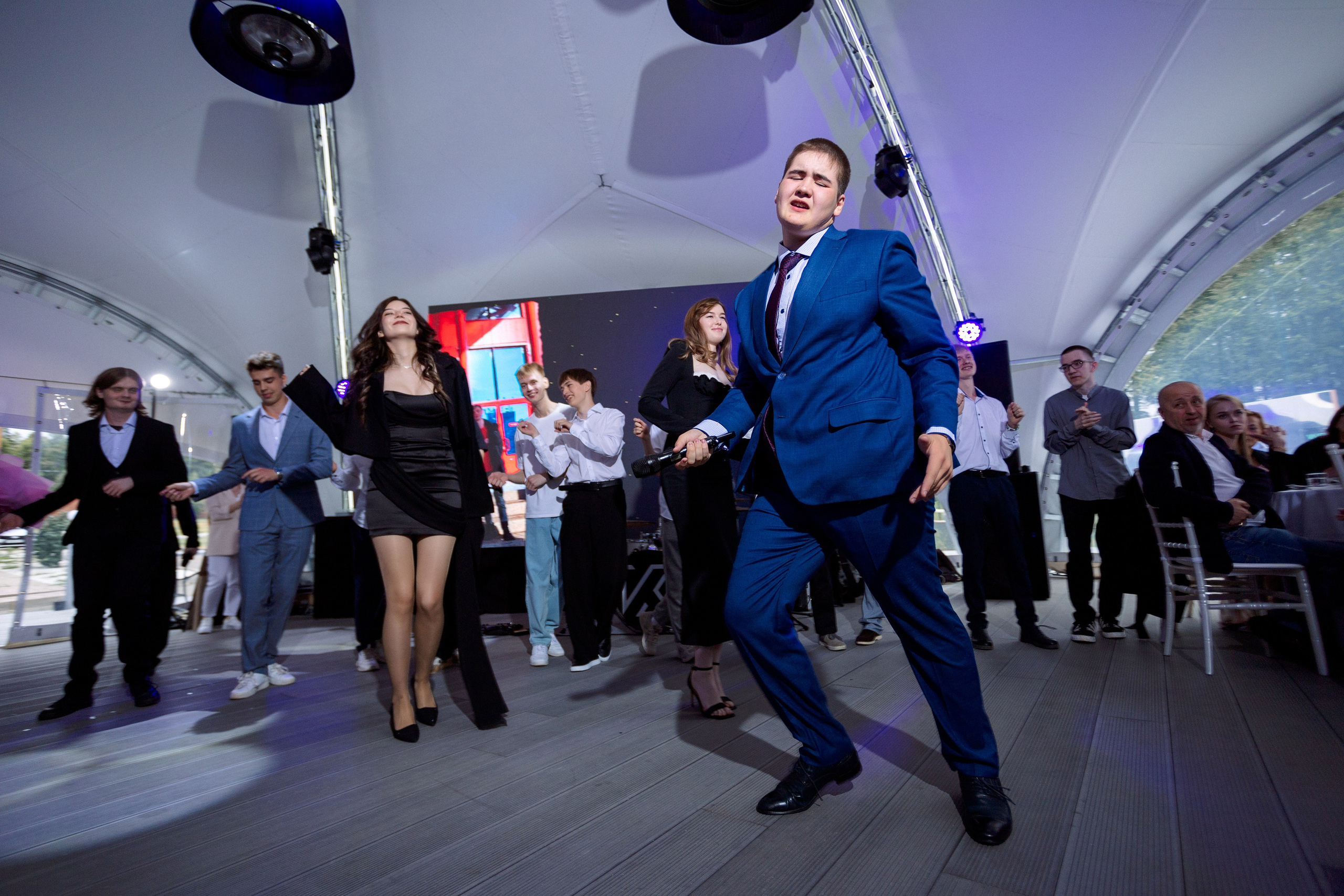 ВЫПУСКНОЙ: Волки-Липки. Все фото. Профессиональный фотограф в Ижевске Леша Петров