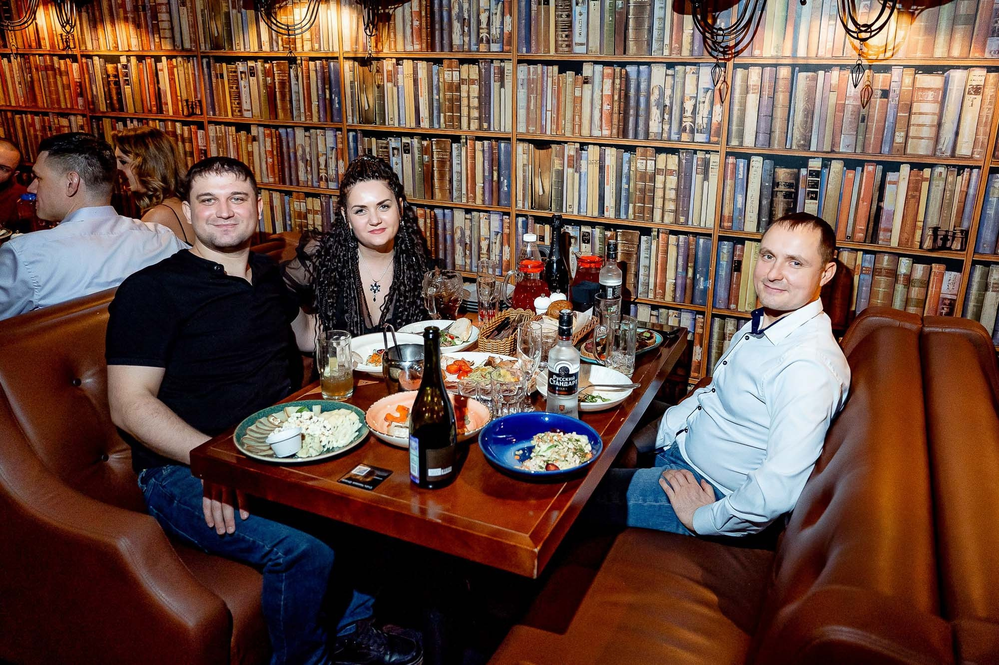 Новый год 2024 в Peoples. Сергей Кошкин. Репортажная и ивент-фотография в Сургуте