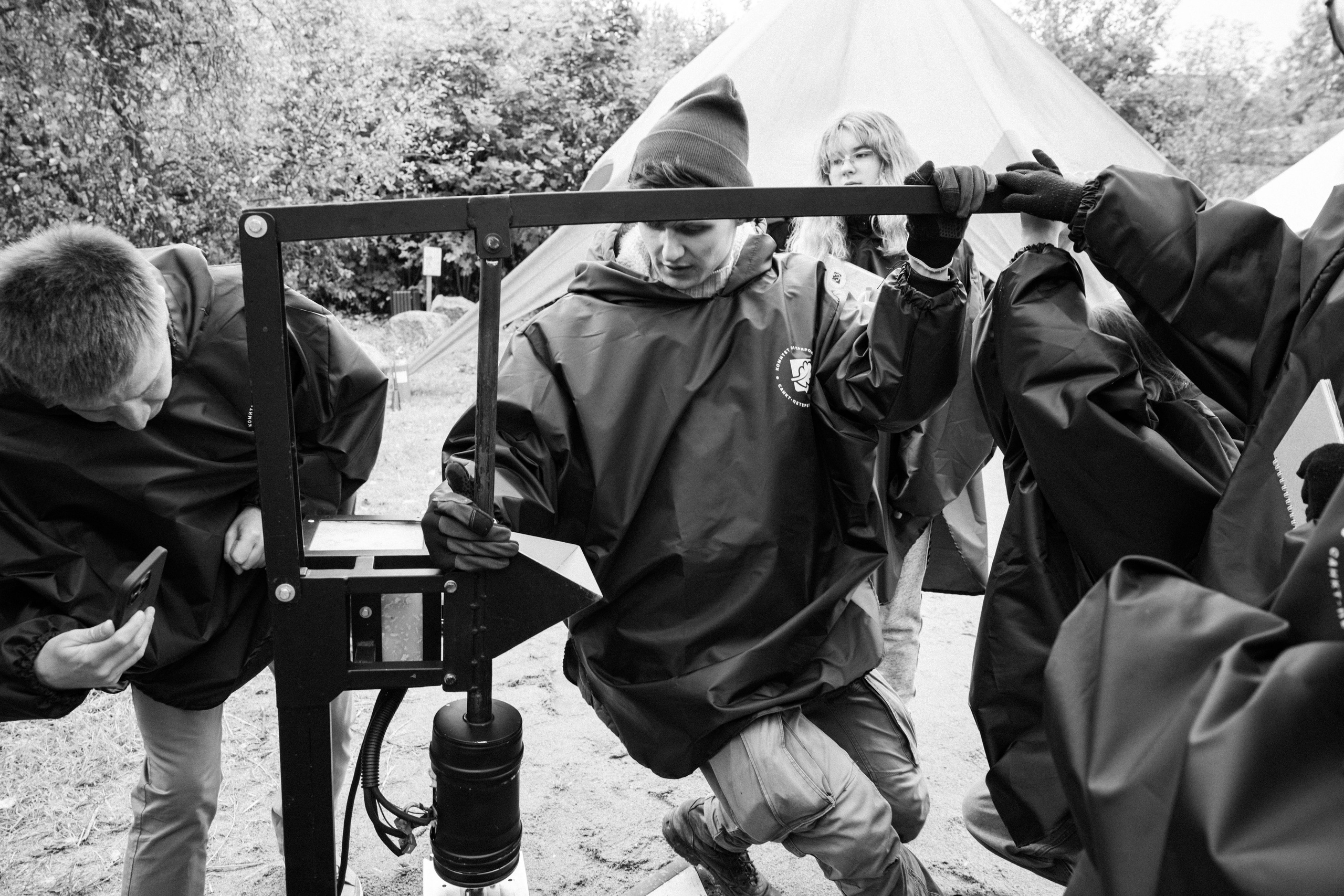 Зеленый пластик. Западный Котлин. Фотограф/видеограф в Санкт-Петербурге Динара Гольдина