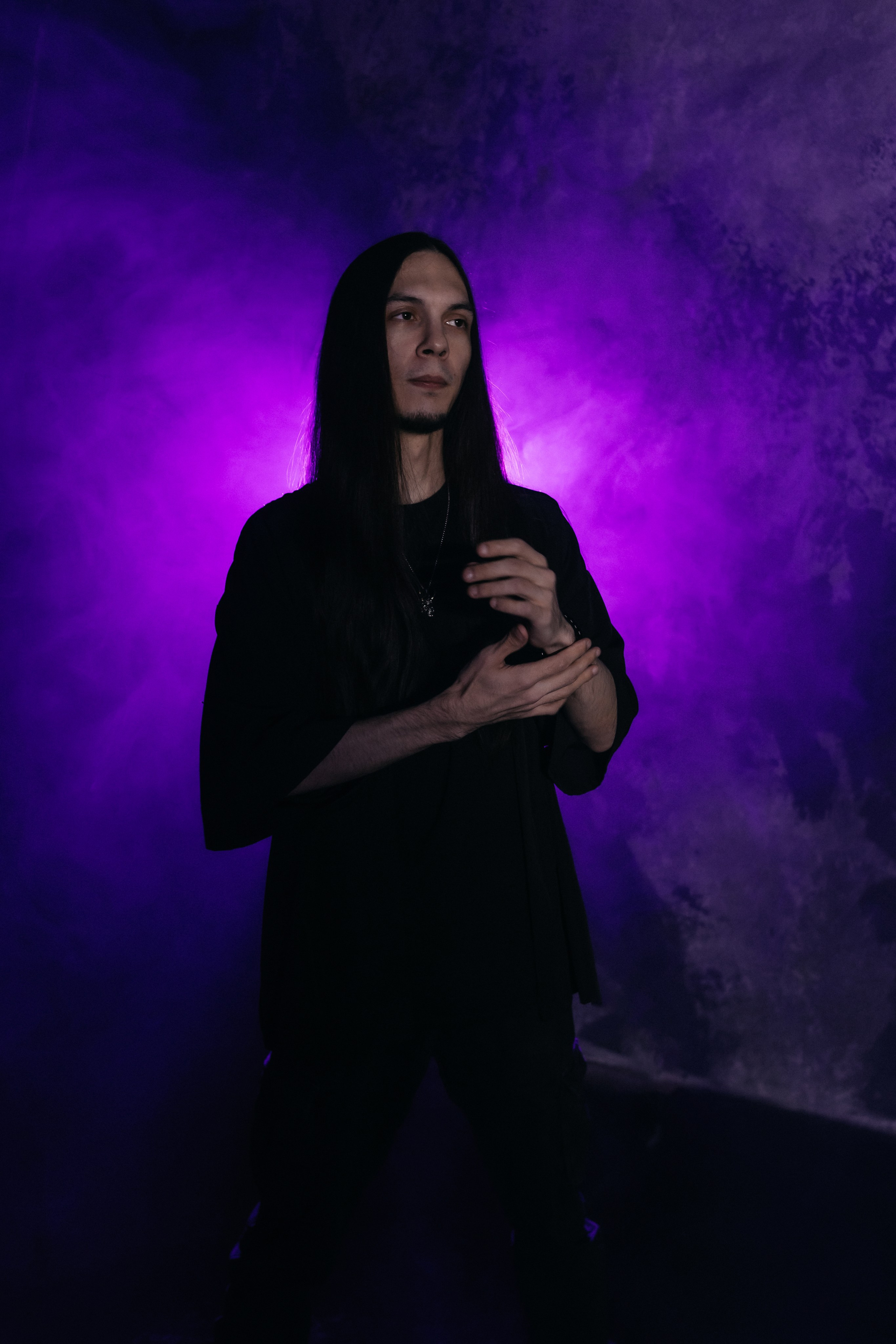 Ренат. Фото для карточки музыканта. Фотограф Регина Крикунова г. Красноярск