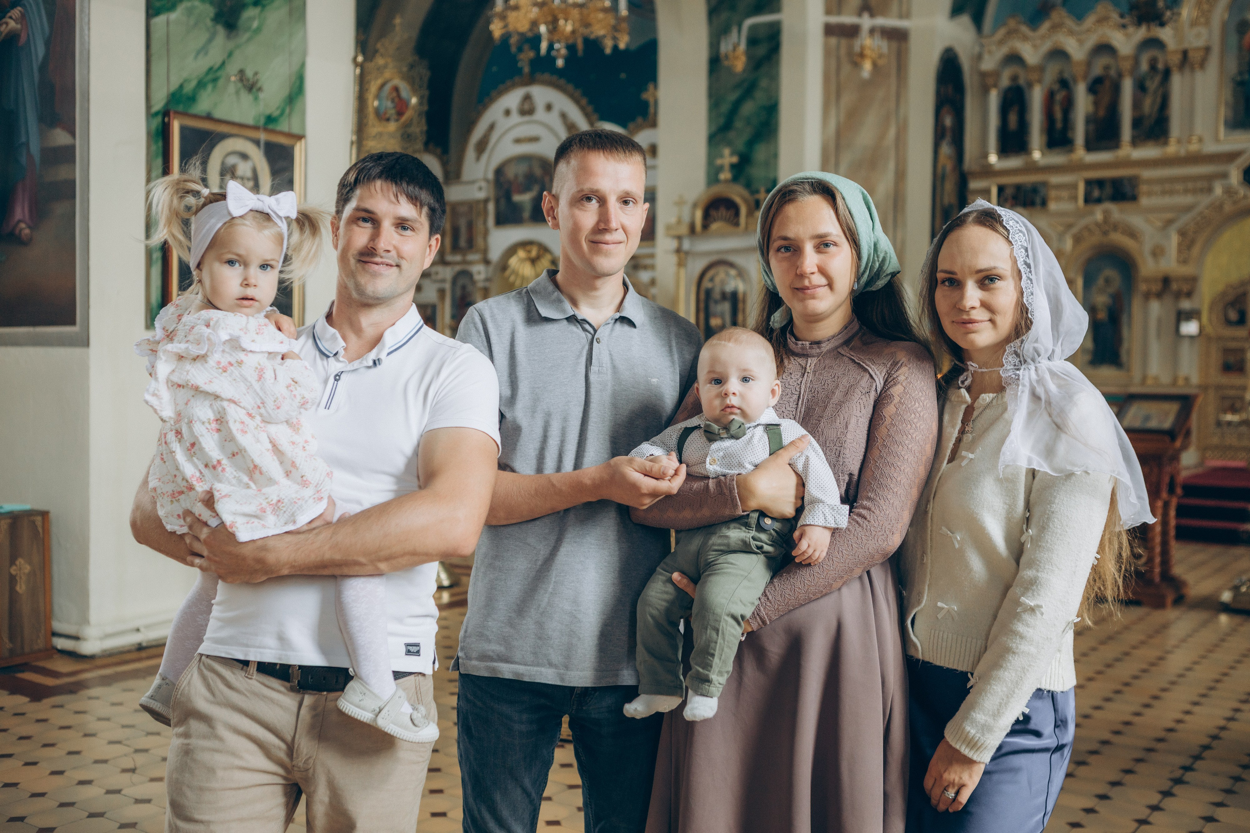 Крещение Тимофея. Семейный фотограф и фотограф на роды в Ростове-на-Дону Мухина Виктория